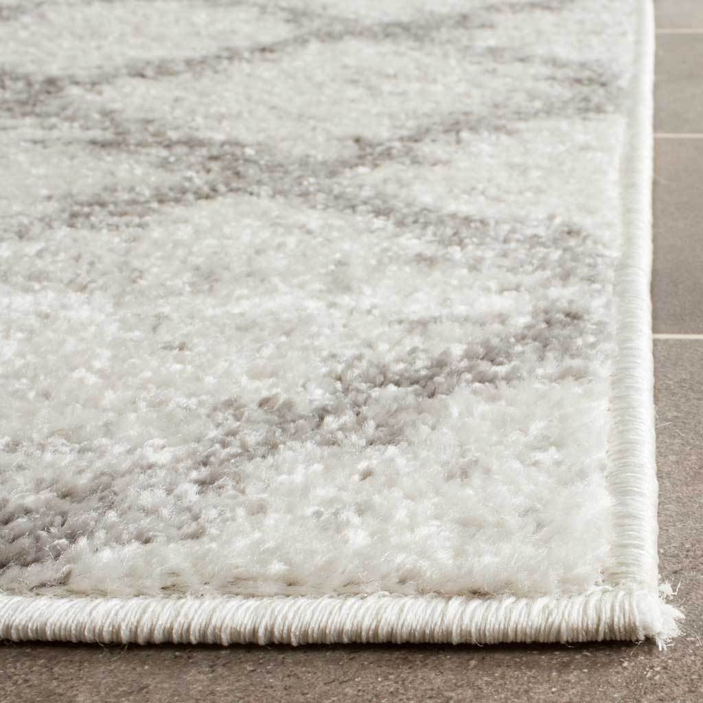 Adirondack Diamond Ivory/Silver Runner Rug - Image 2