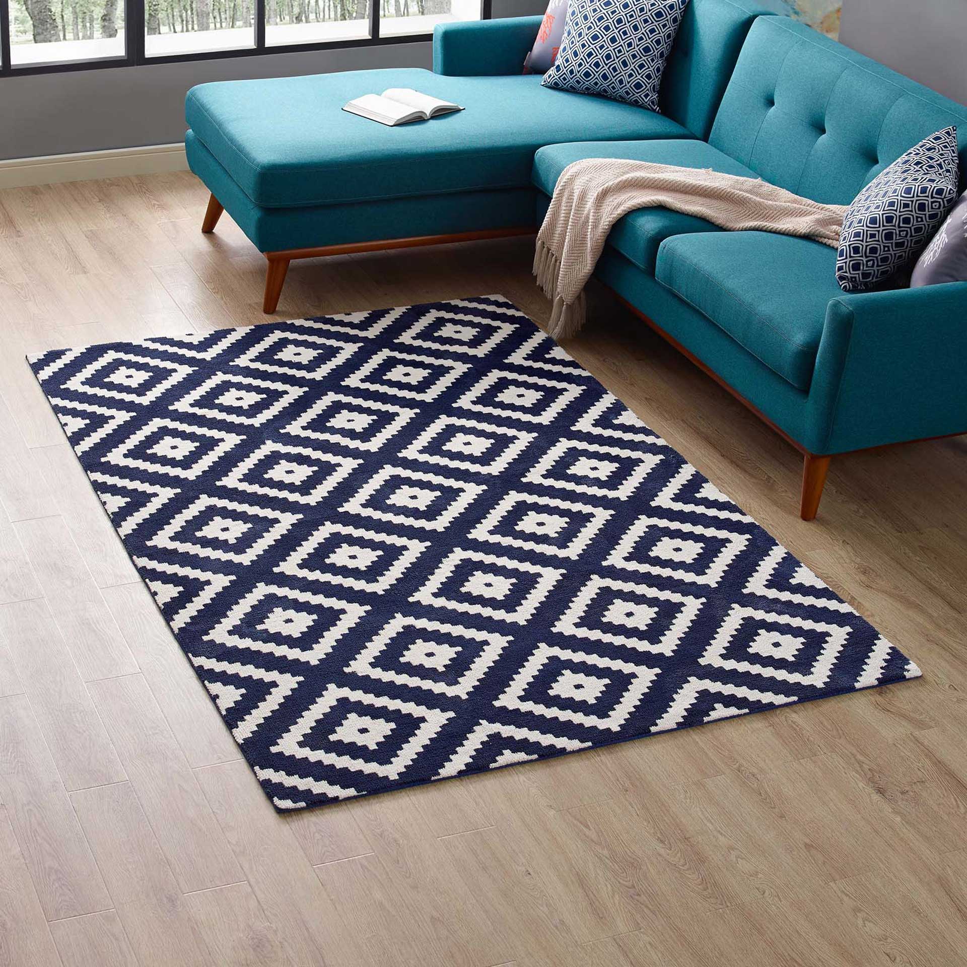 Aidan Area Rug Ivory/Navy - Image 6