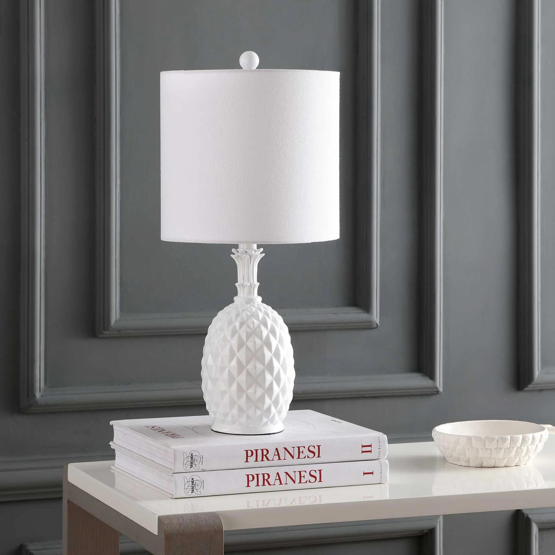 Alfred Table Lamp White - Image 3