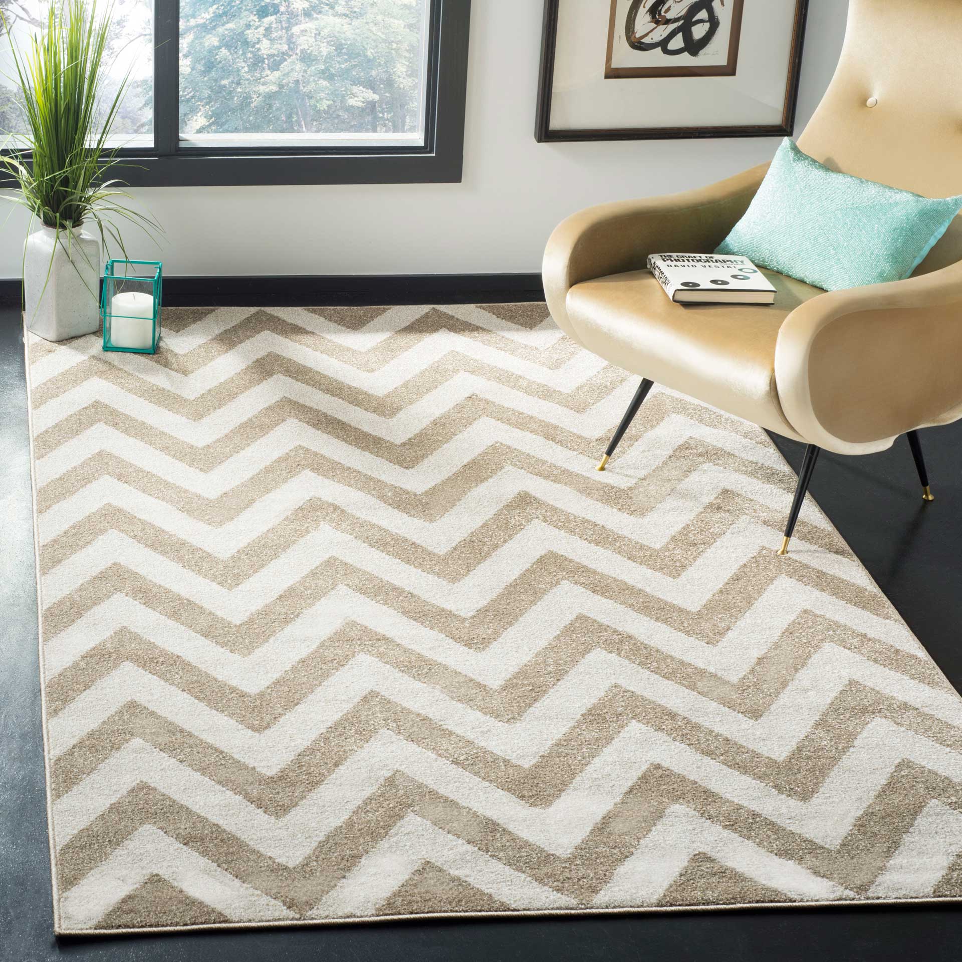 Amherst Chevron Wheat/Beige Area Rug - Image 7