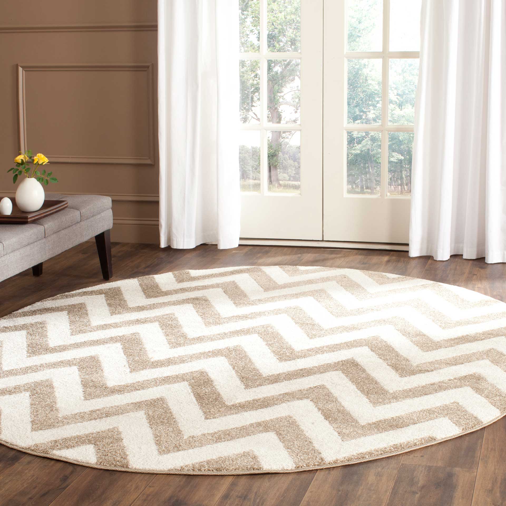 Amherst Chevron Wheat/Beige Round Rug - Image 2
