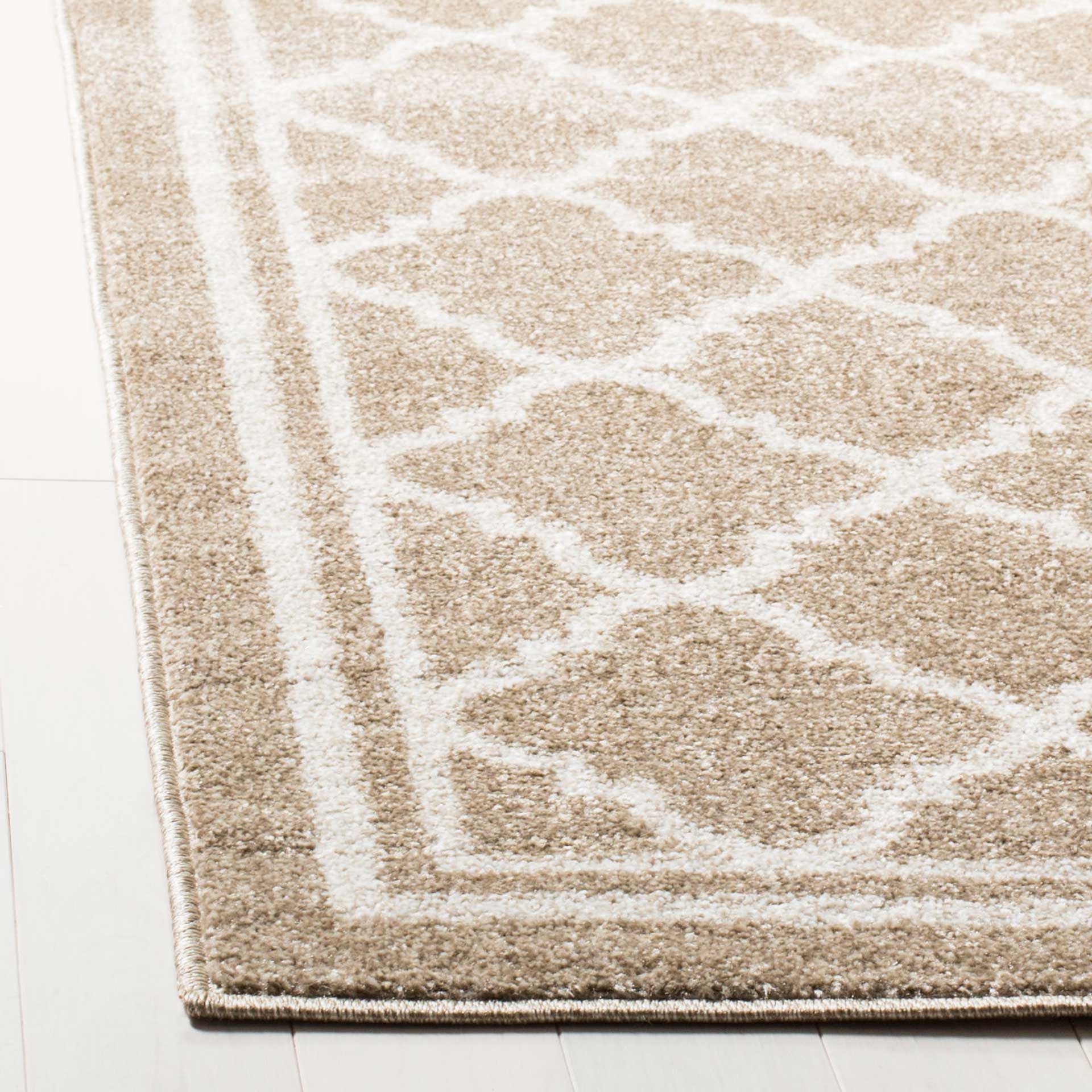 Amherst Lantern Wheat/Beige Area Rug - Image 6
