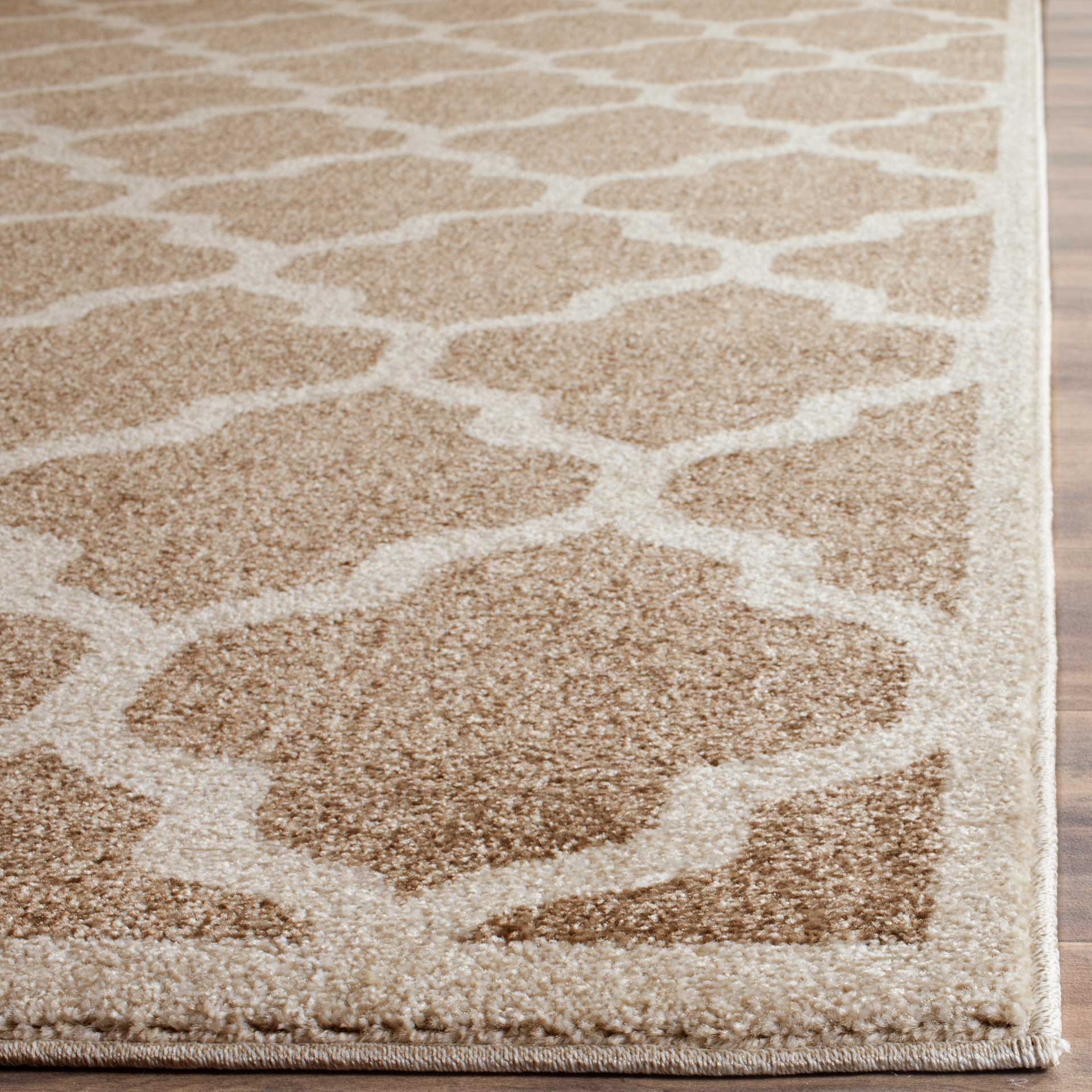Amherst Quatrefoil Wheat/Beige Area Rug - Image 6