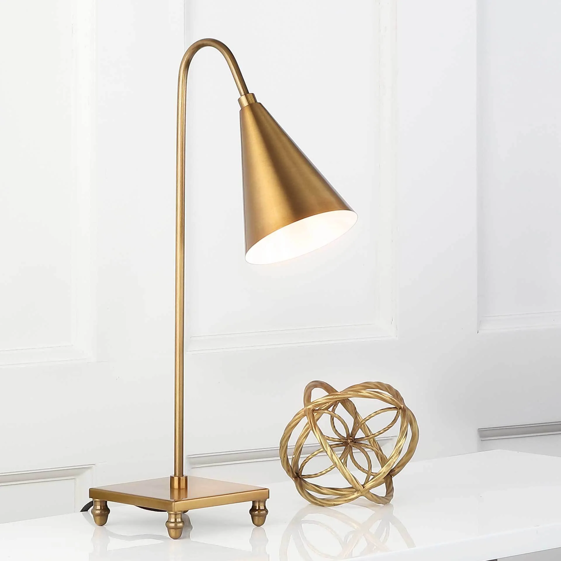 Anderson Table Lamp Gold - Image 4