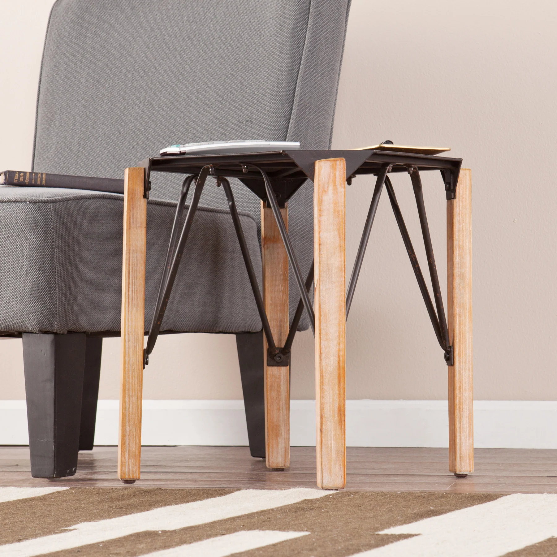 Antock End Table - Image 2