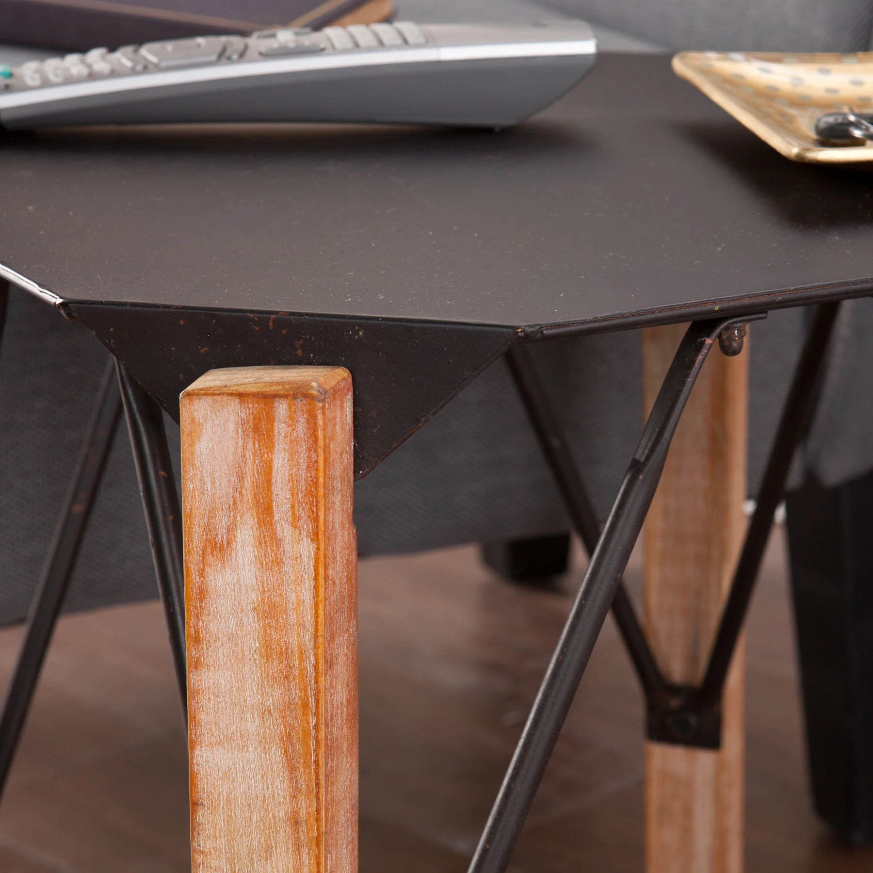 Antock End Table - Image 3