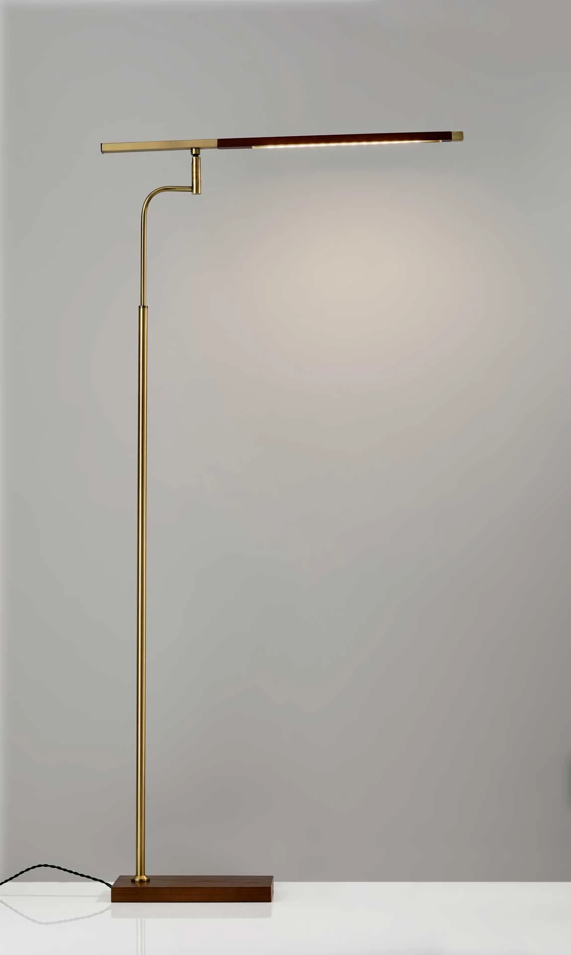 Bagneux LED Floor Lamp Walnut/Brass - Image 6