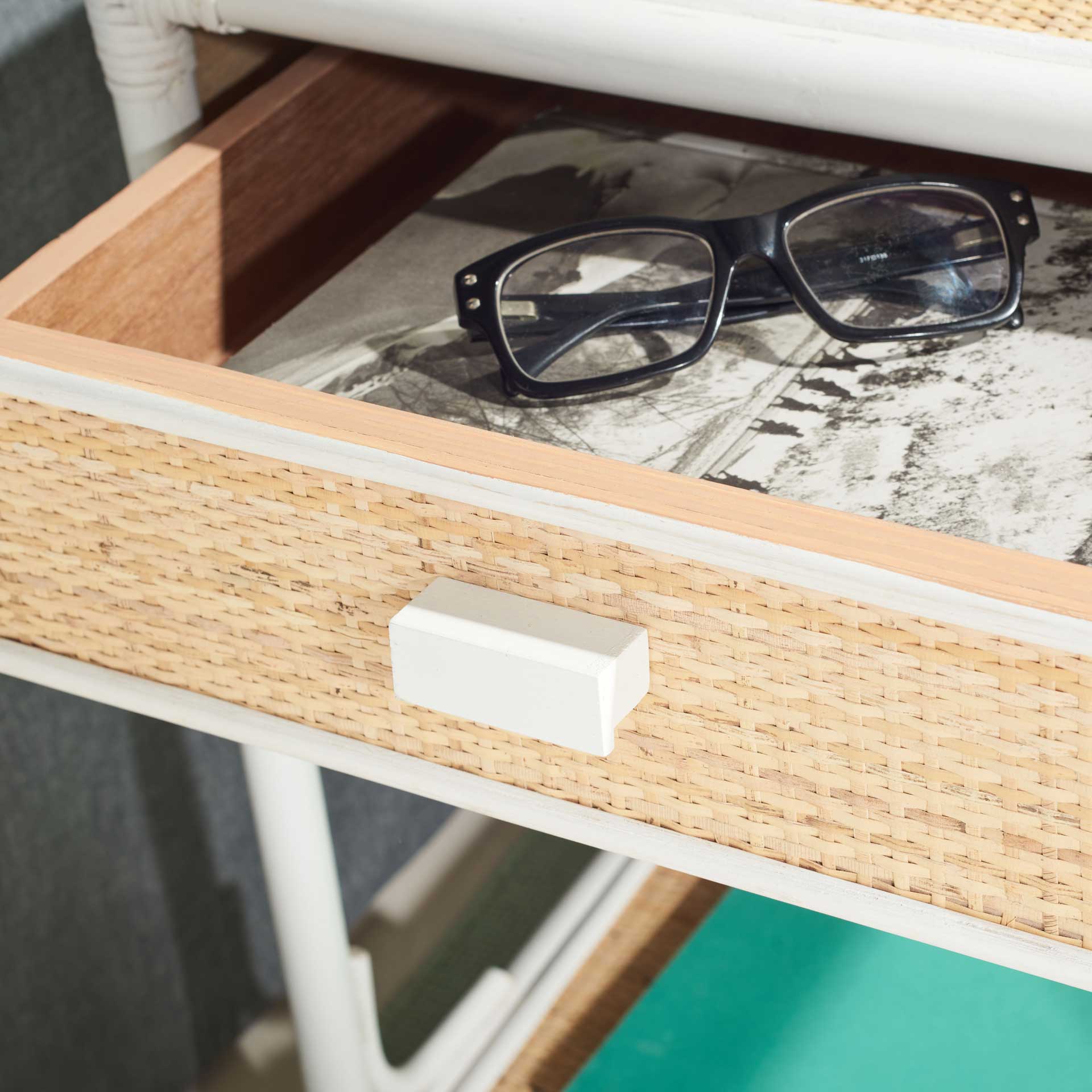 Beaufort 1 Drawer 1 Shelf Nightstand White/Natural - Image 7