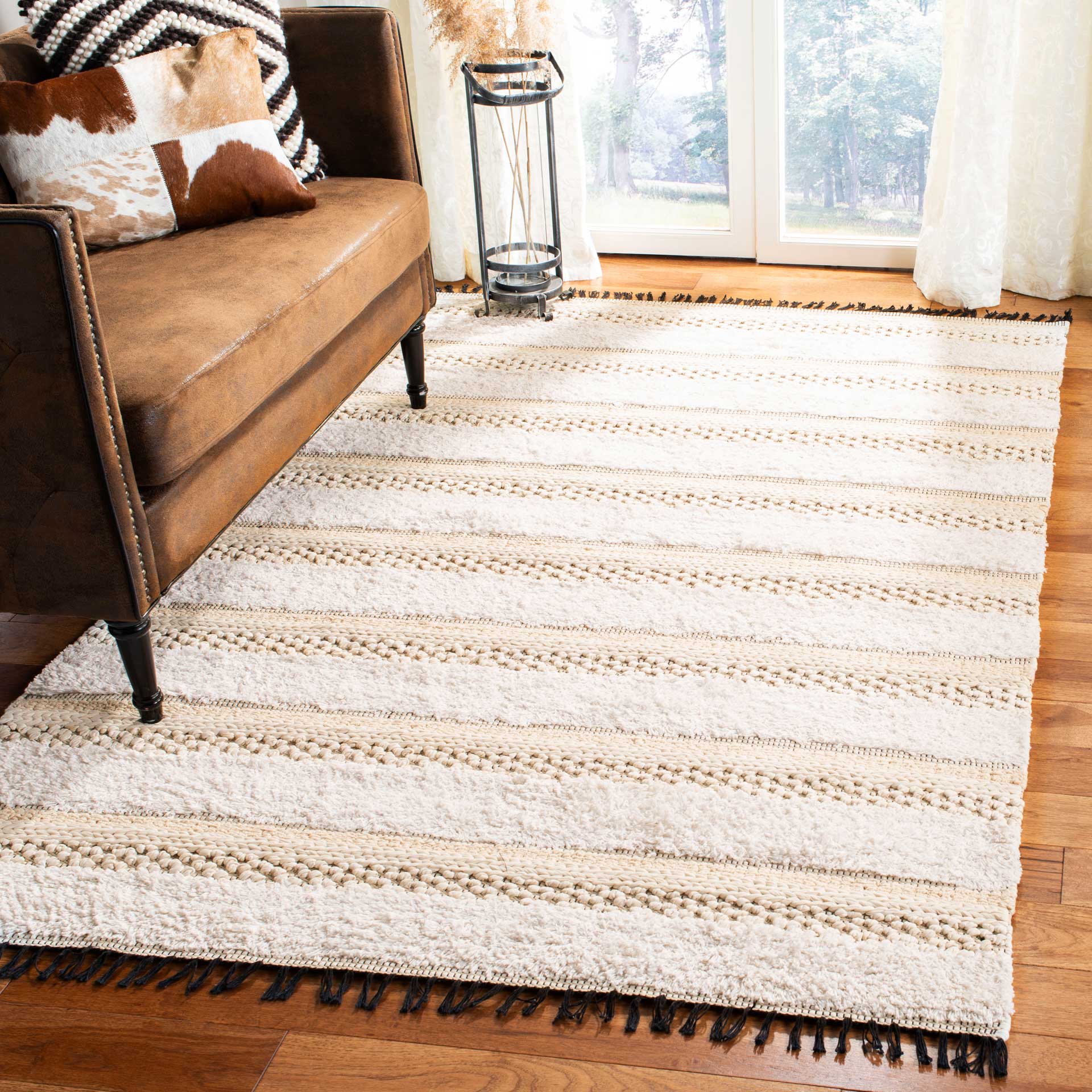 Boston Ivory/Beige Area Rug - Image 3