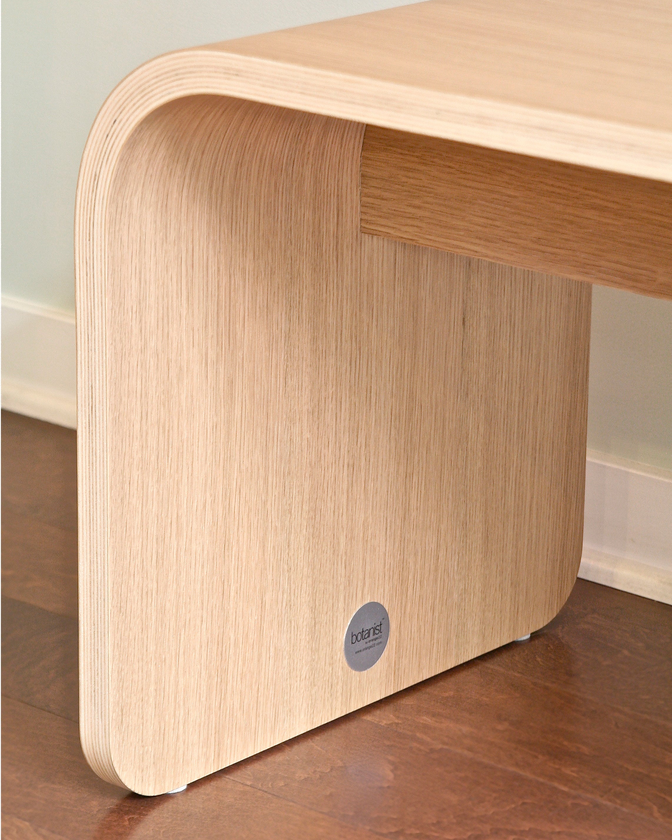 Minimal Bench Rift Oak - Image 3