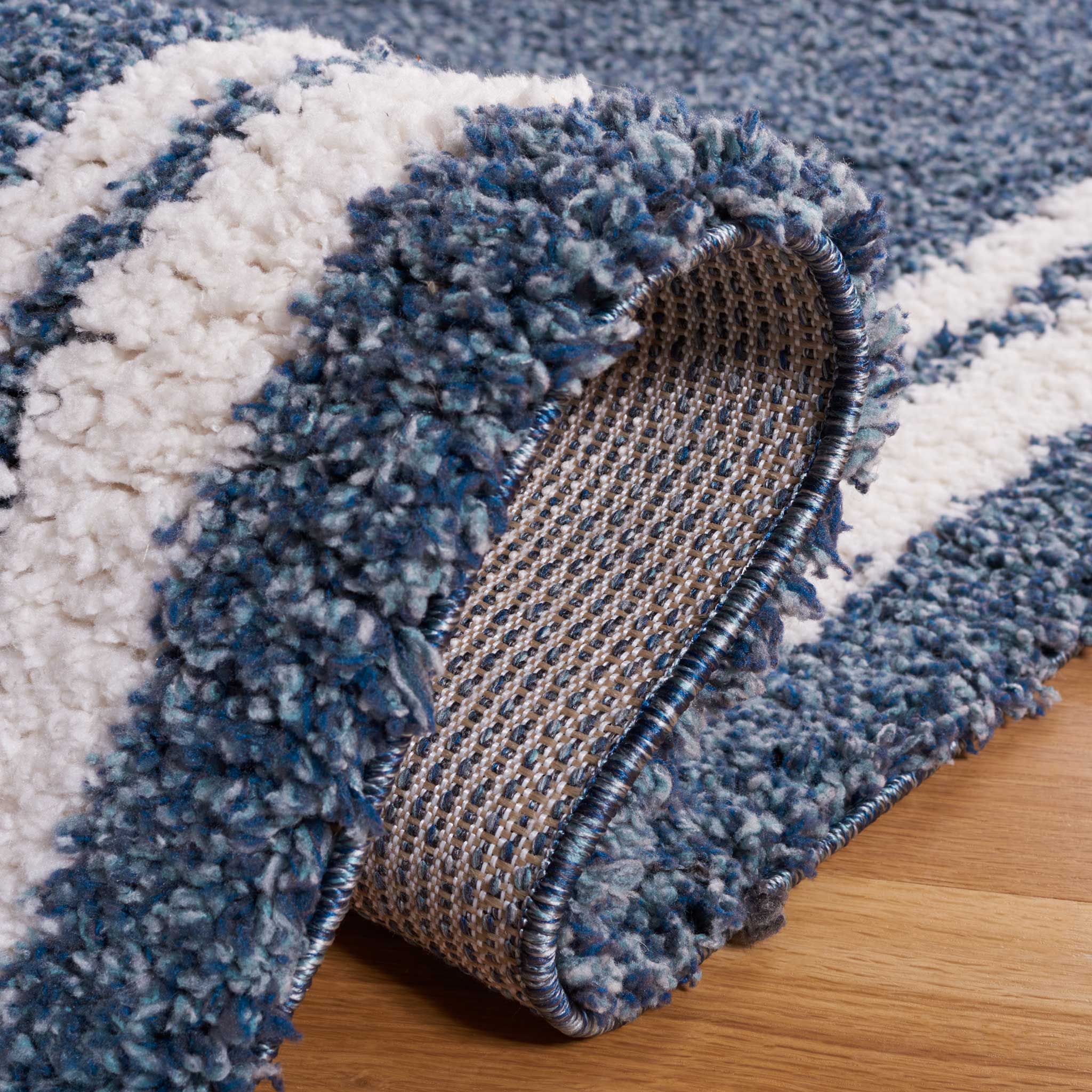 Calico Shag 100 Area Rug Blue/Ivory - Image 3