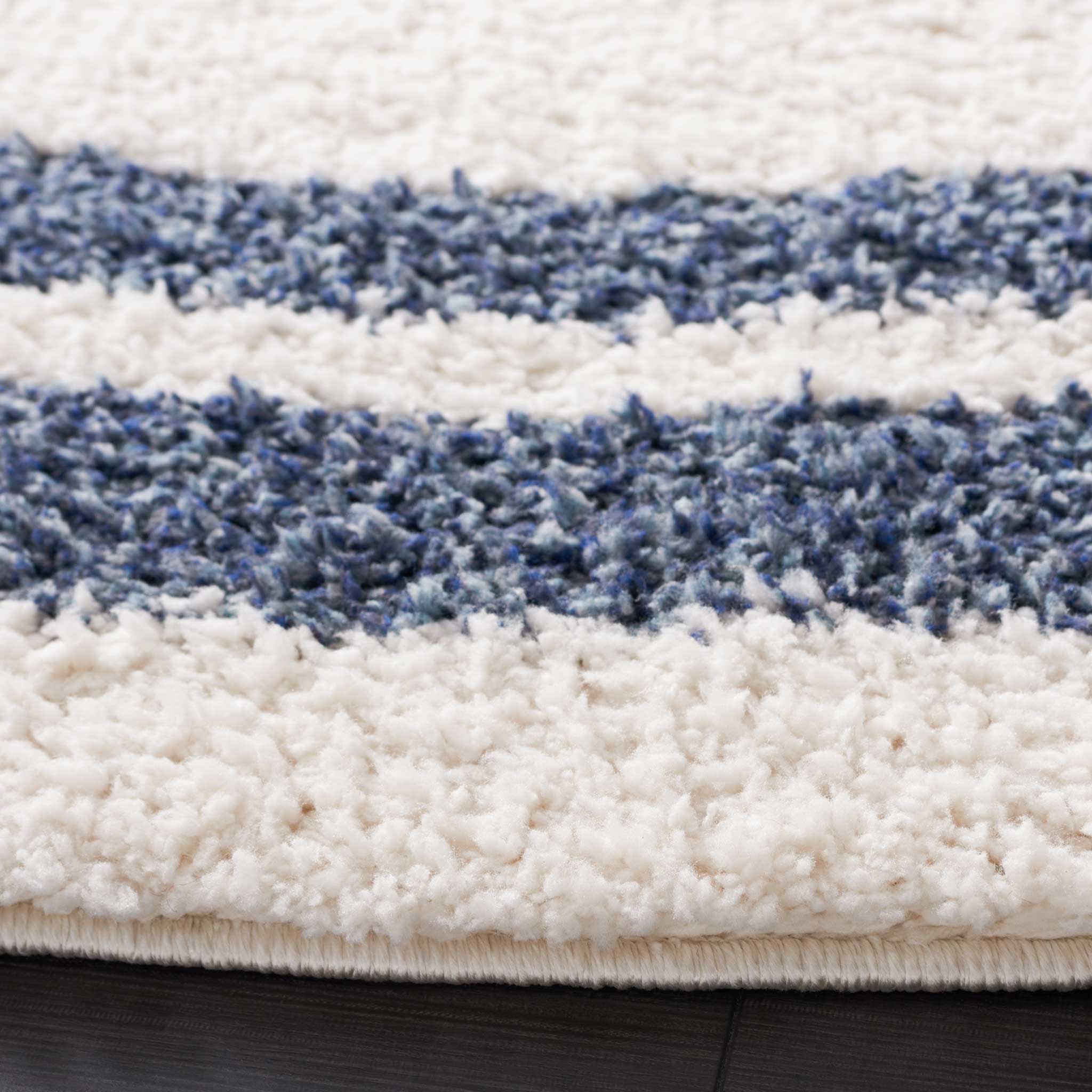 Calico Shag 100 Round Rug Ivory/Blue - Image 2
