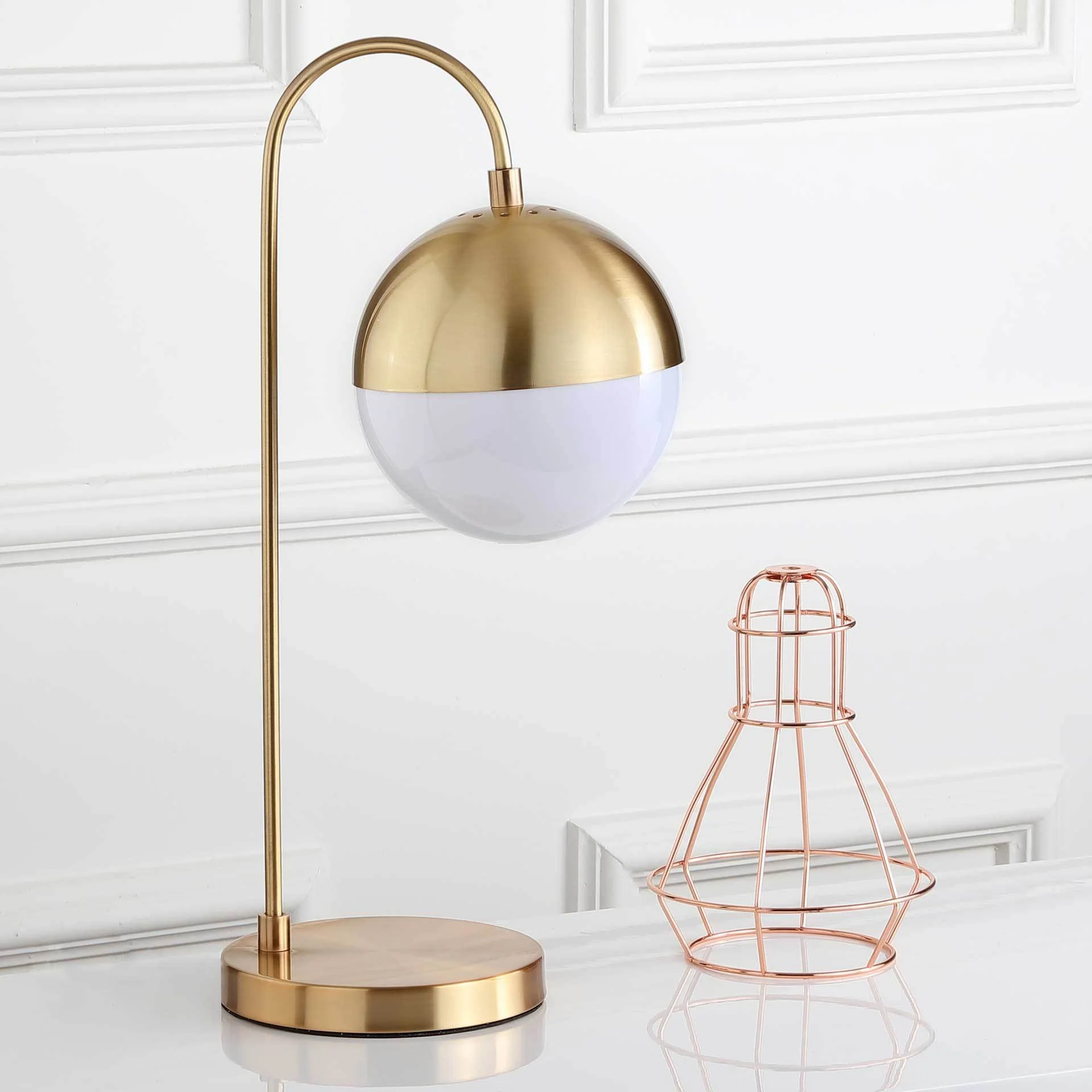 Carissa Table Lamp Brass Gold - Image 3
