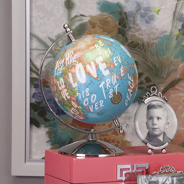 Caroline Graffiti Globe - Image 2
