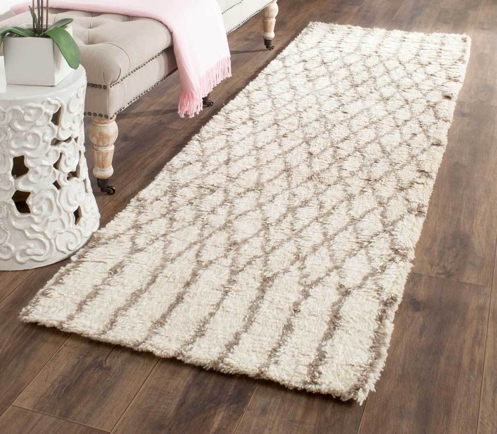 Casablanca Cross Ivory/Gray Runner Rug - Image 3