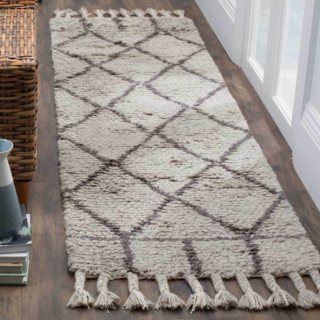 Casablanca Diamond Gray/Dark Gray Runner Rug - Image 2