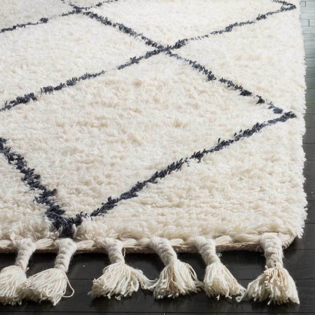 Casablanca Diamond Ivory/Gray Area Rug - Image 4