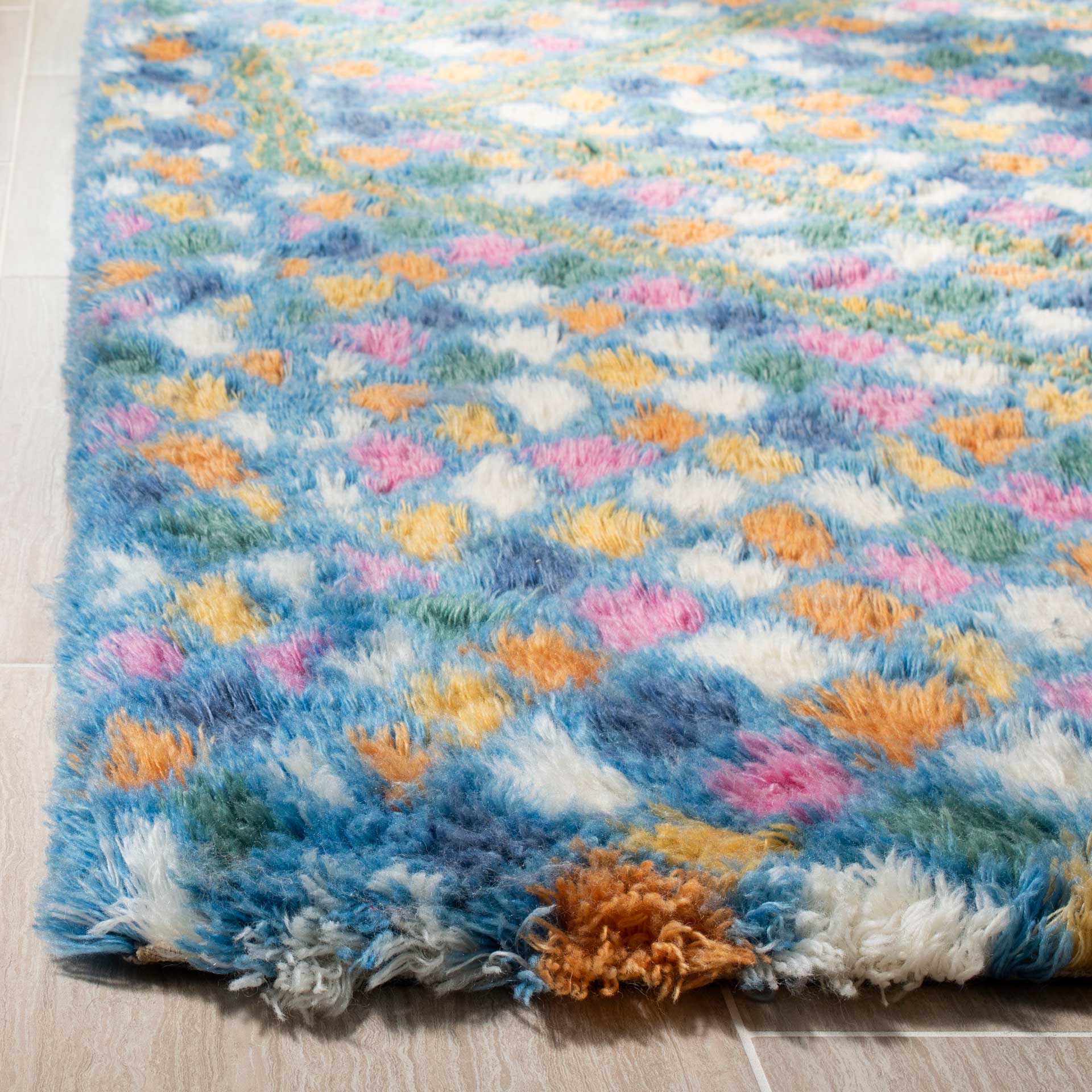 Casablanca Ivory/Blue Area Rug - Image 4