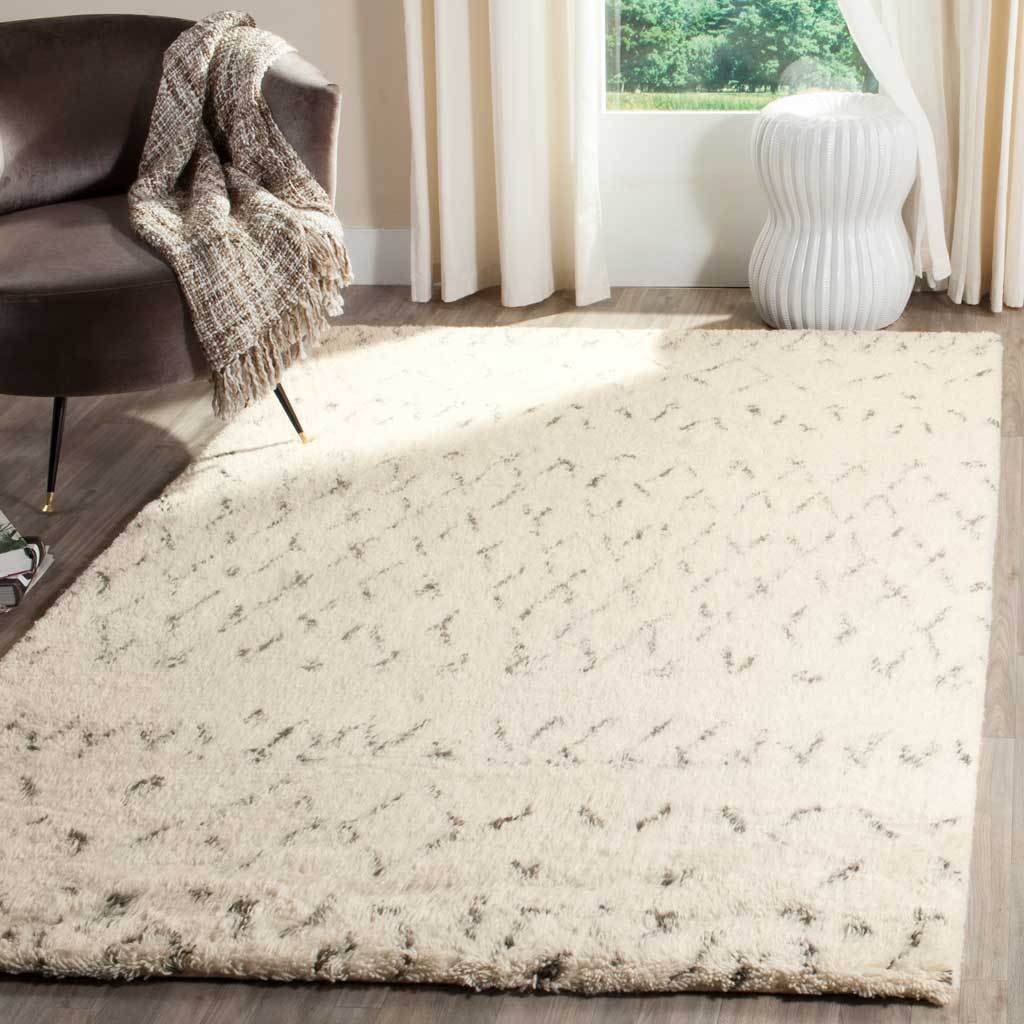 Casablanca Native Ivory/Gray Area Rug - Image 6