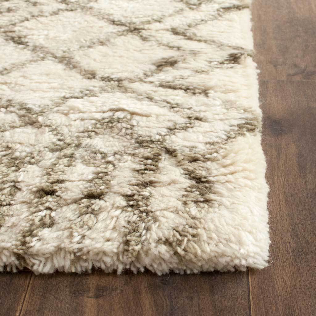 Casablanca Nomad Ivory/Green Runner Rug - Image 2