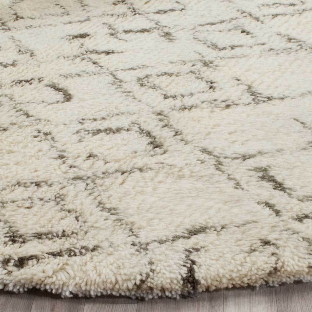 Casablanca Tribal Ivory/Gray Area Rug - Image 5