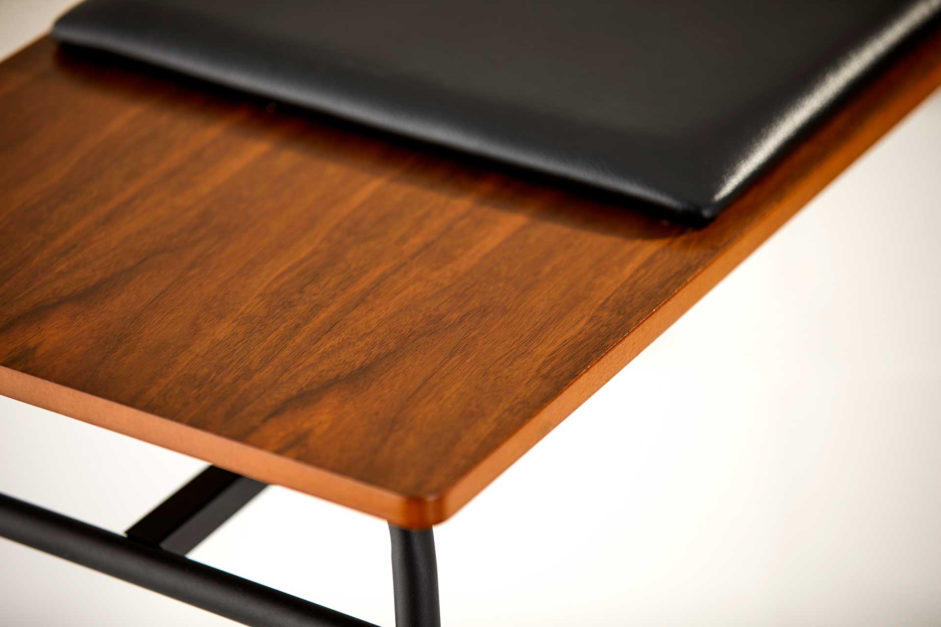 Charles Bench Walnut/Black - Image 4