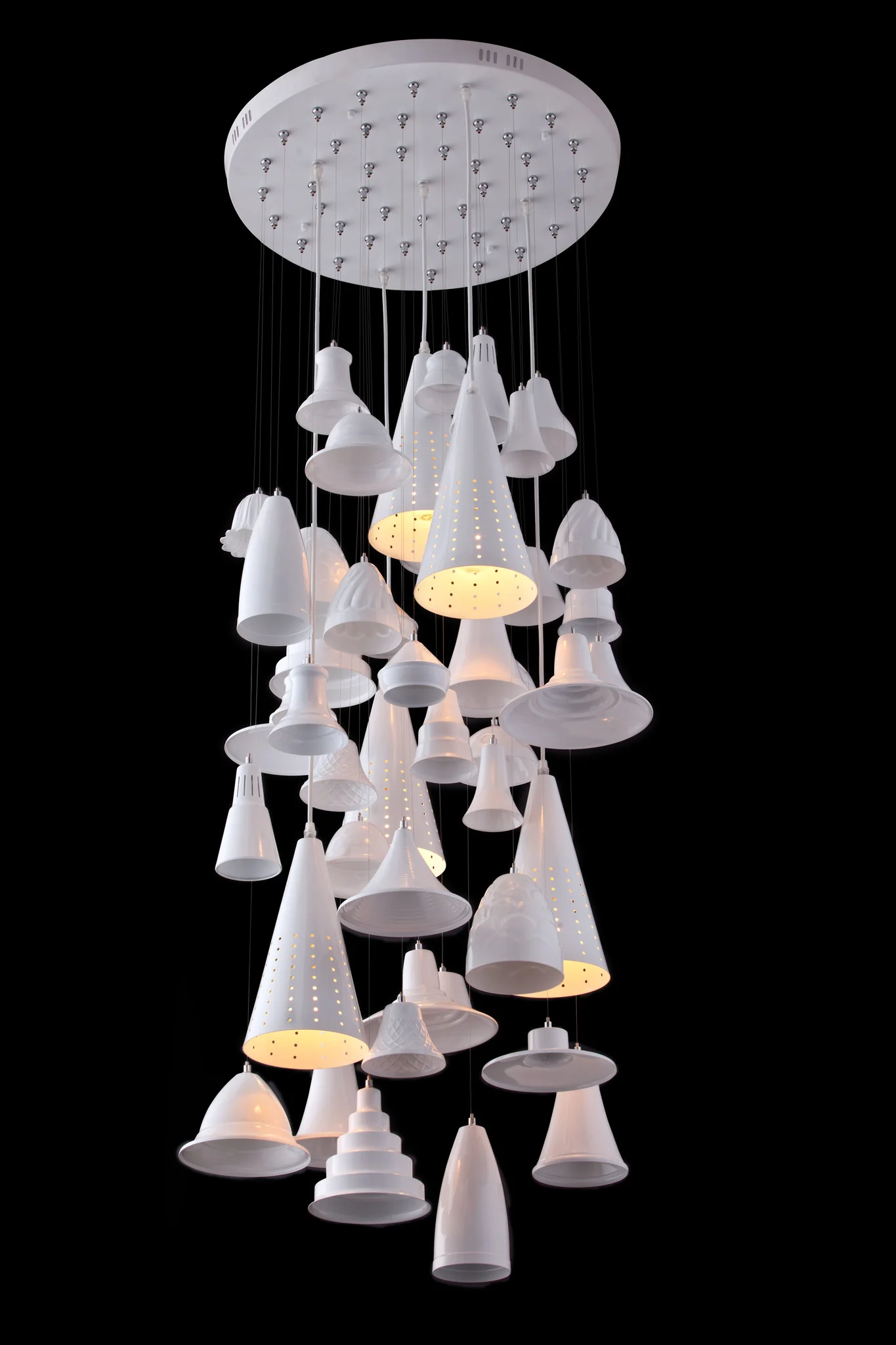 Chimes Ceiling Lamp White - Image 4