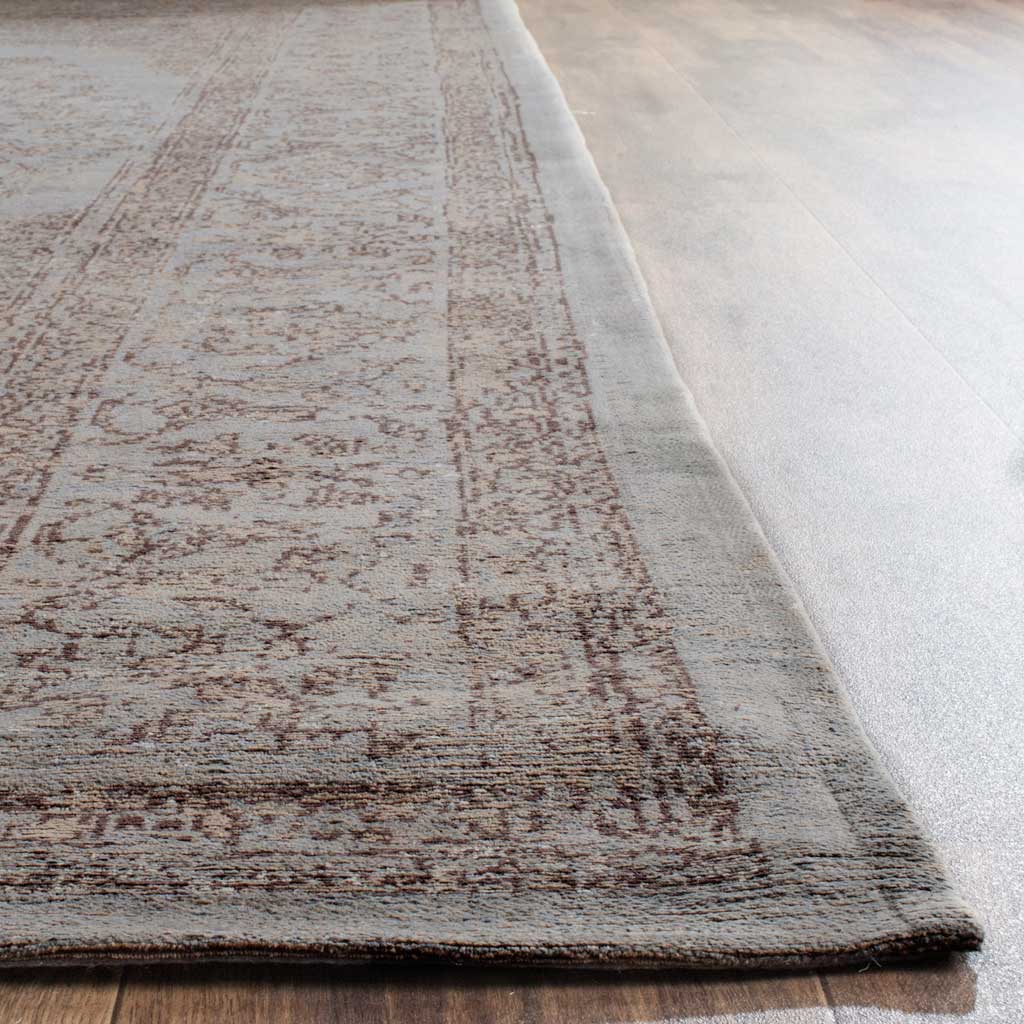 Classic Vintage Gray Area Rug - Image 3