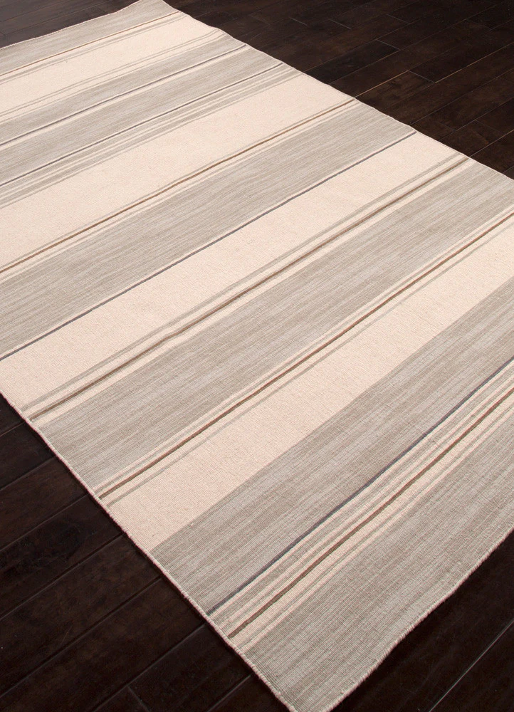 Coastal Shores Captiva White Ice/Ashwood Area Rug - Image 2