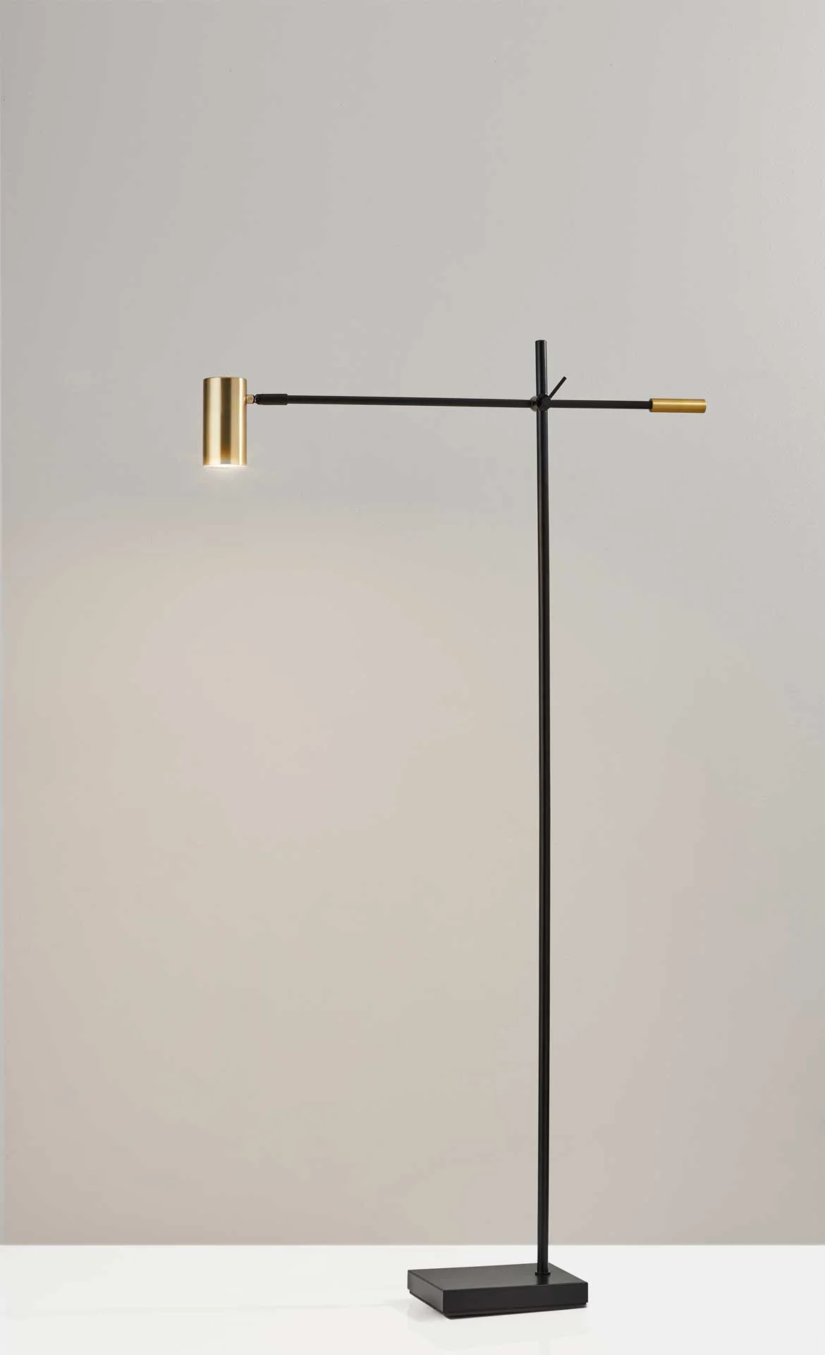 Colombes LED Floor Lamp Black/Brass - Image 4