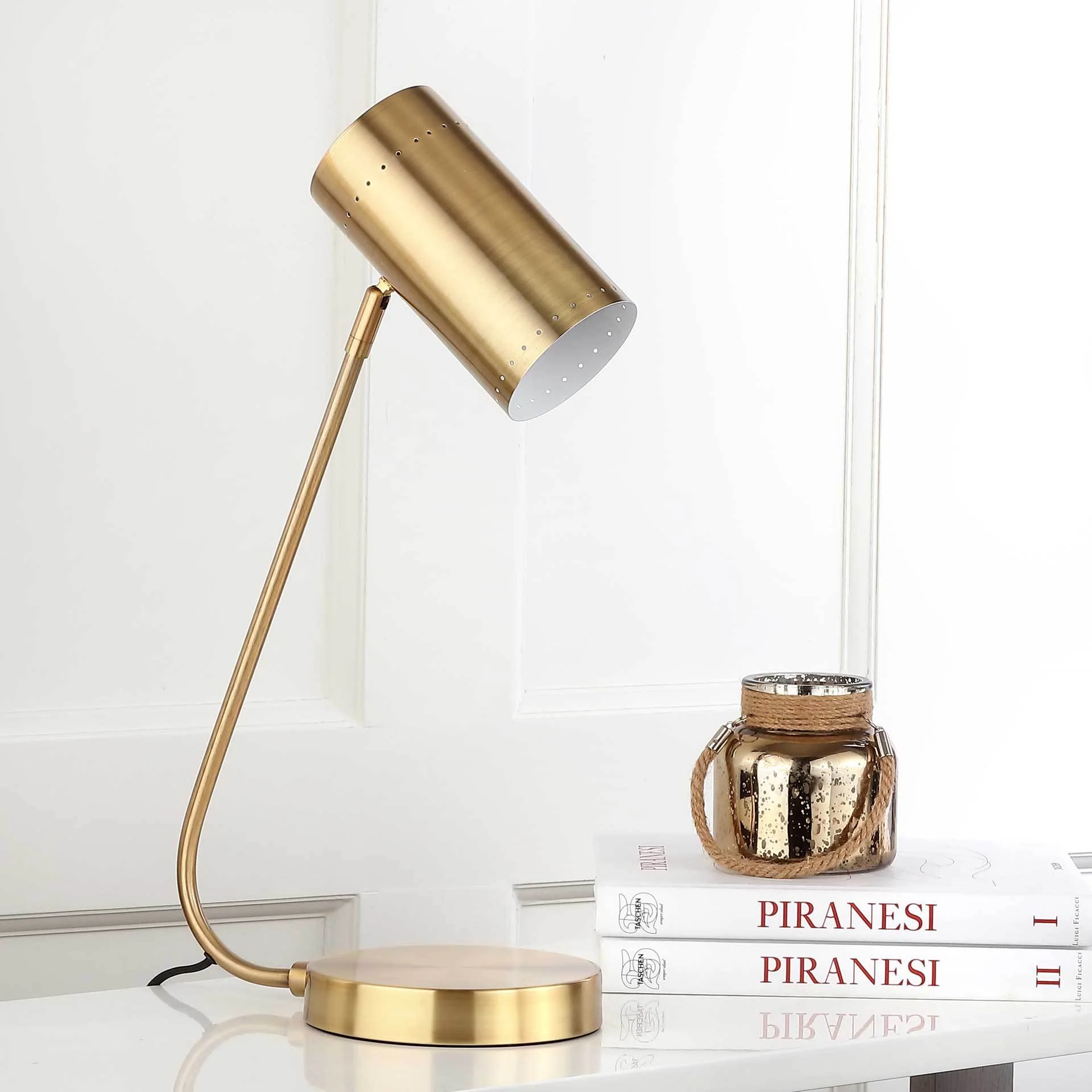 Craig Table Lamp Gold - Image 3
