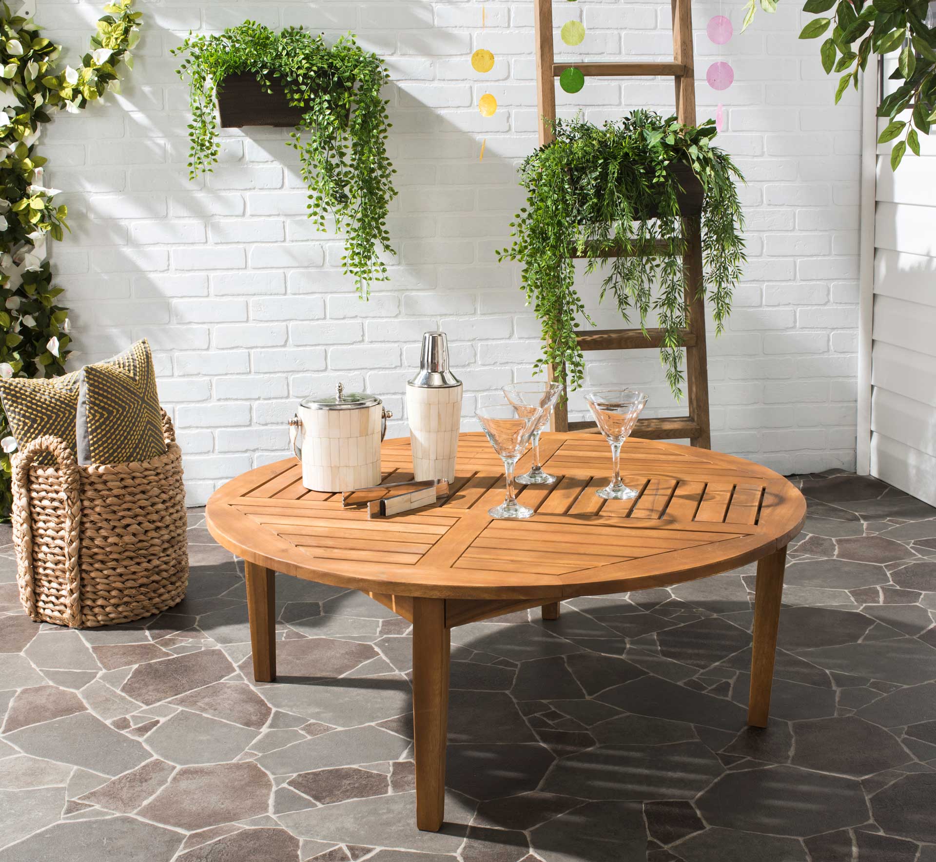 Danaris Round Table Teak Brown - Image 4