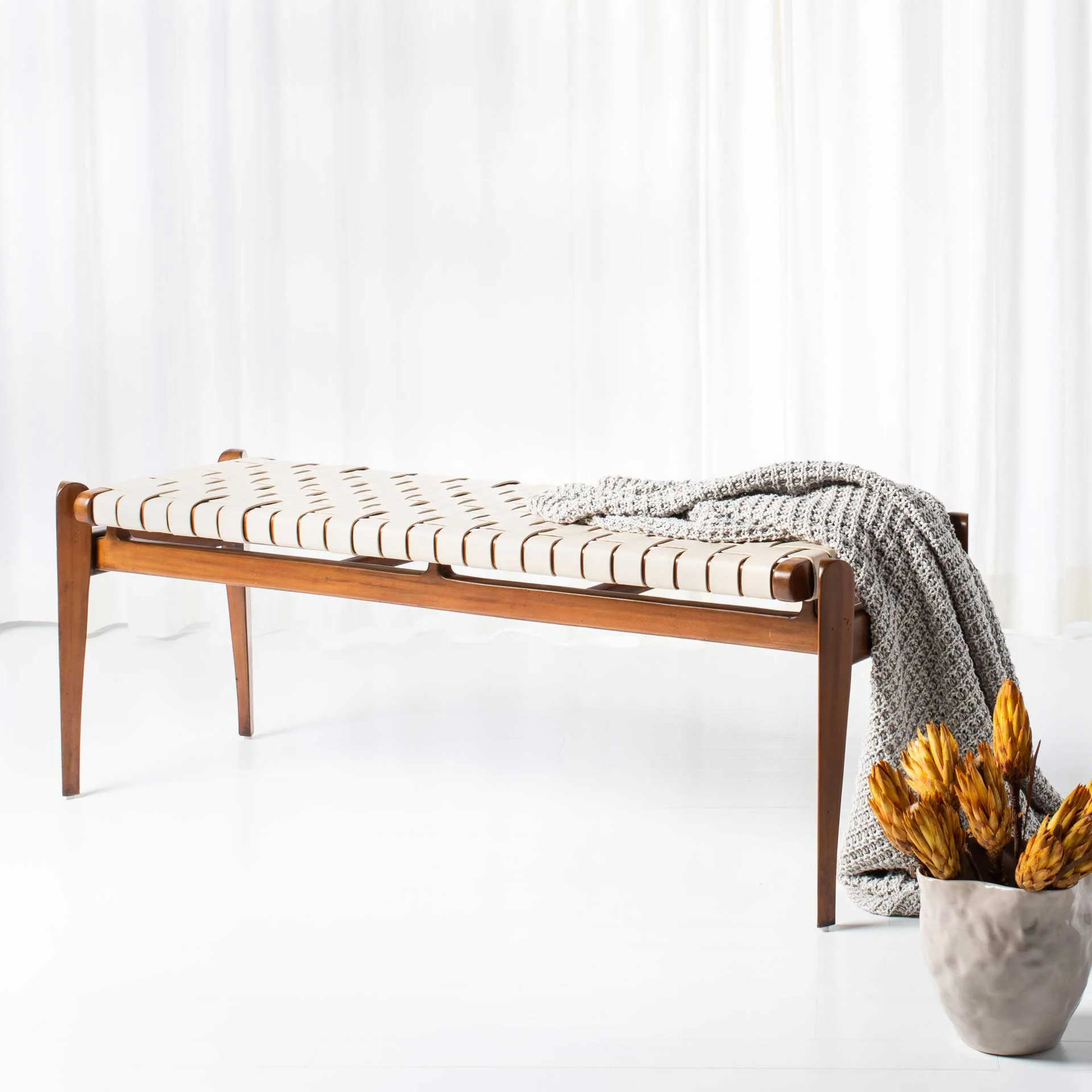 Diya Leather Bench White/Light Brown - Image 10