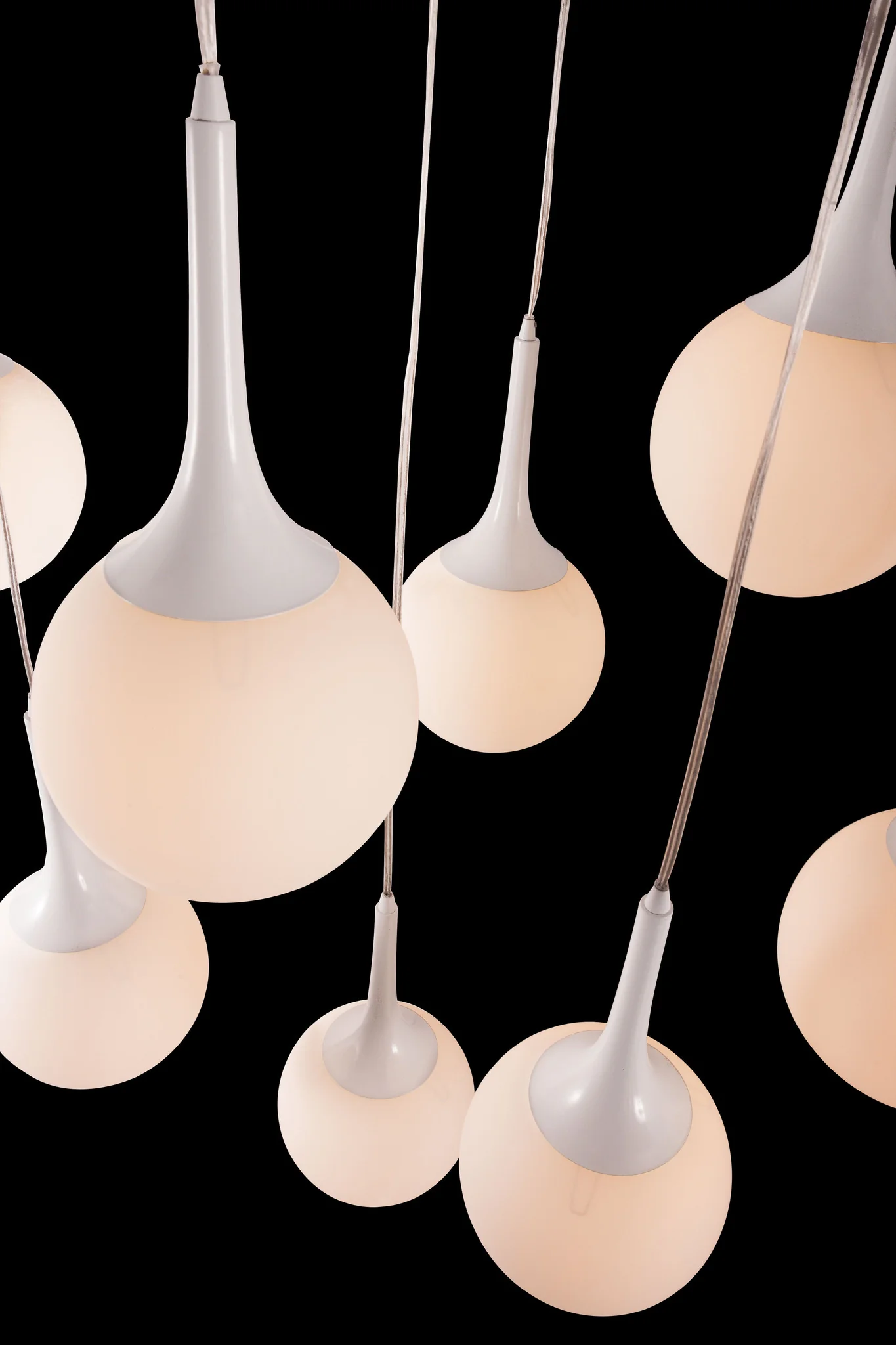 Droplets Ceiling Lamp White - Image 4