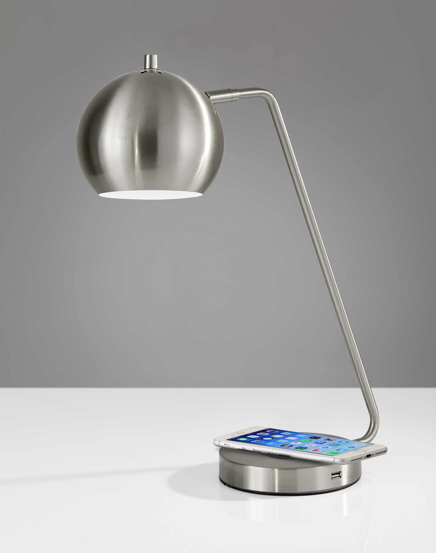 Epernay Wireless Charge Desk Lamp Brushed Steel - Image 4