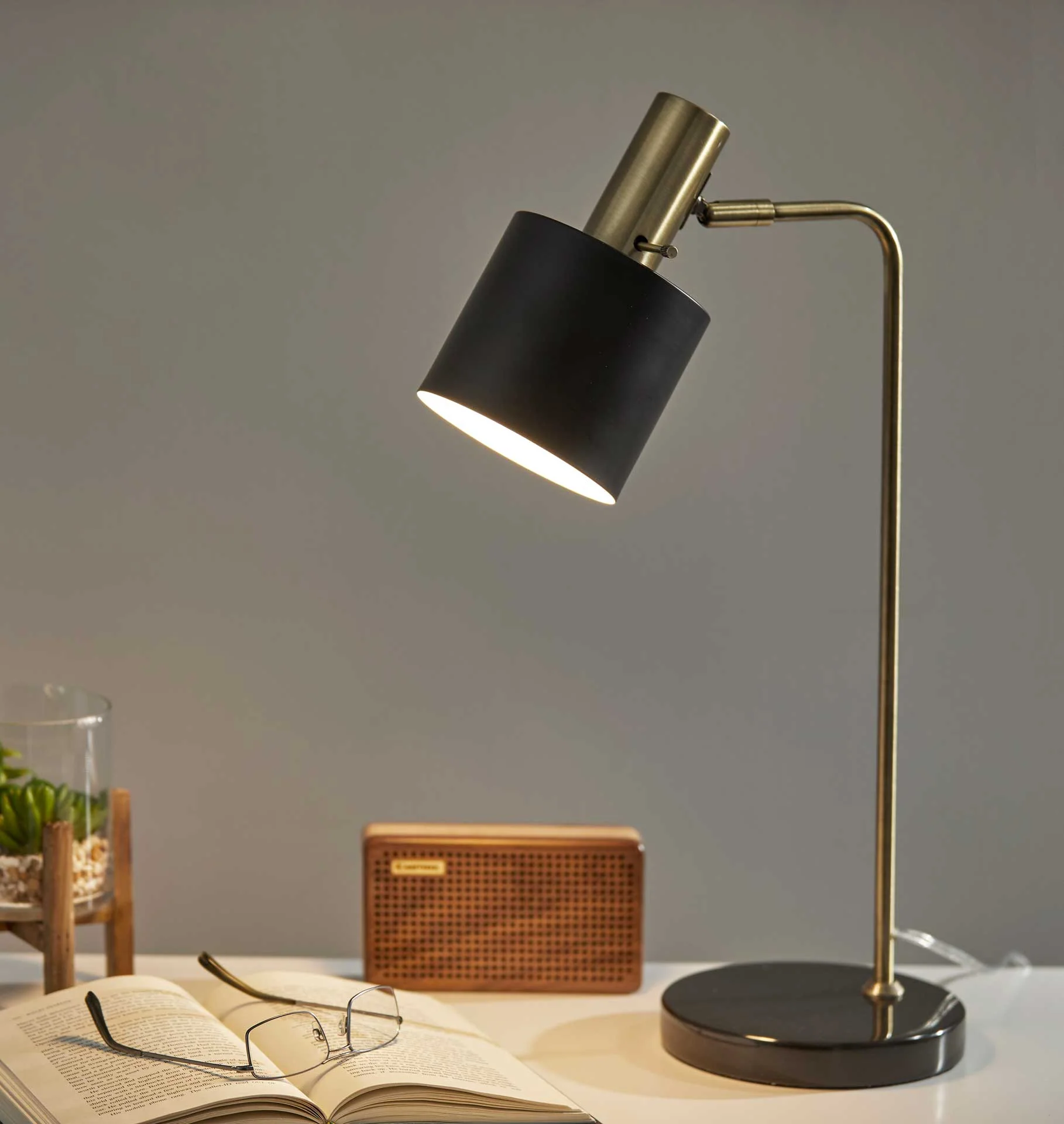 Epinal Desk Lamp Antique Brass/Black - Image 5