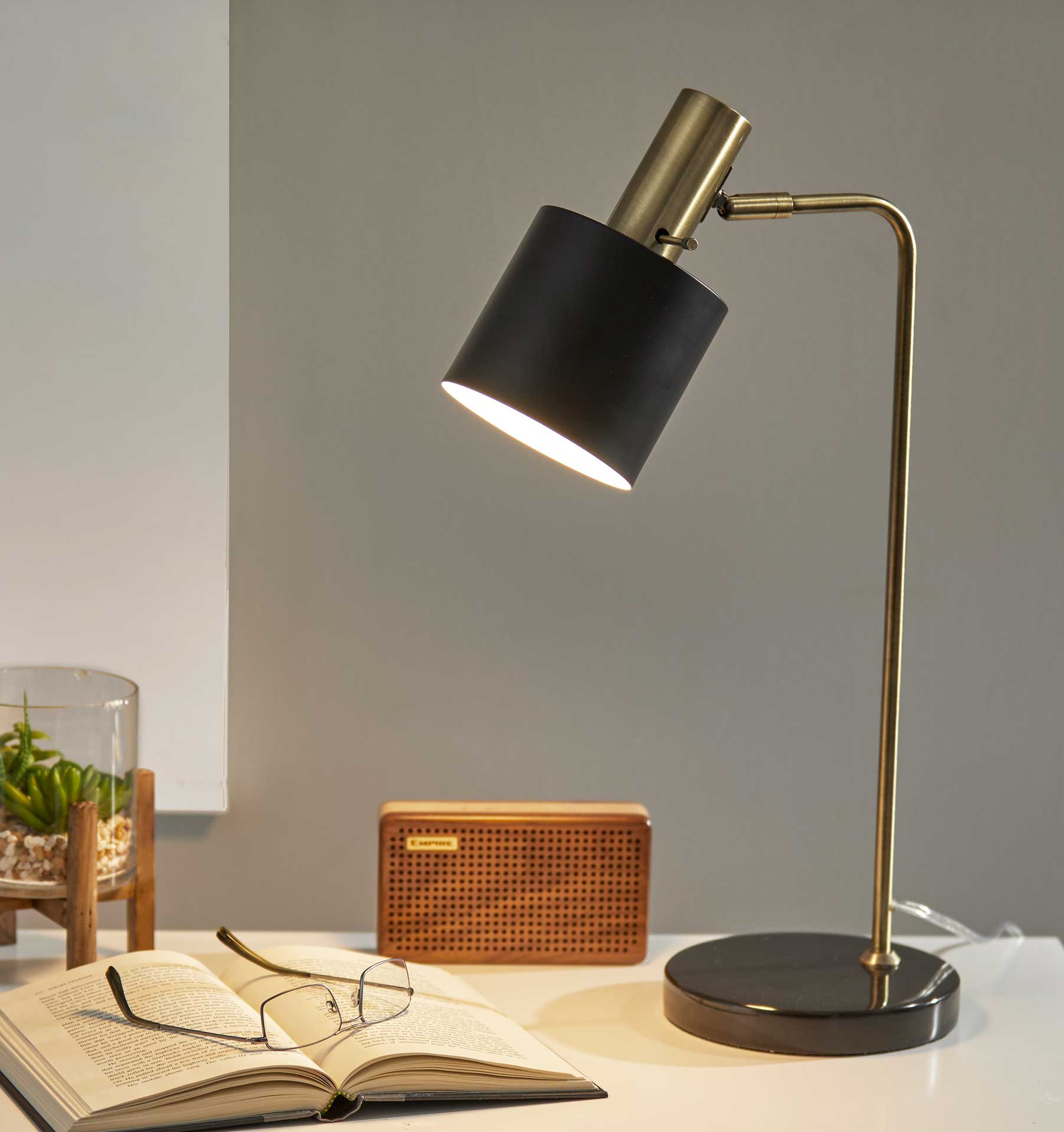Epinal Desk Lamp Antique Brass/Black - Image 7