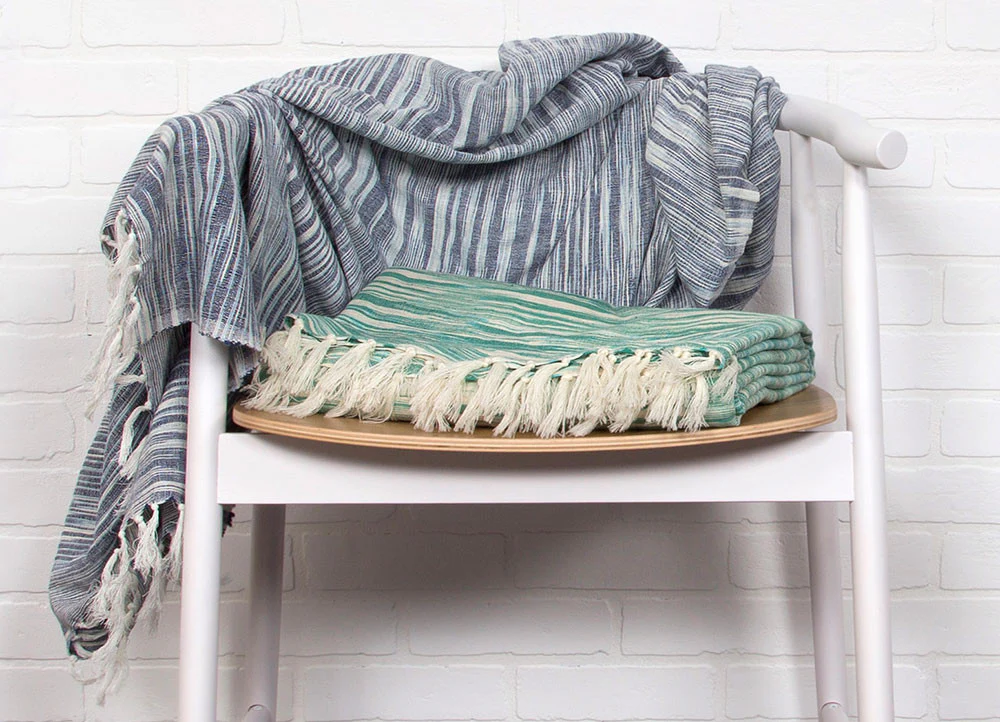 Essential Midnight Navy/Ashley Blue Throw - Image 4