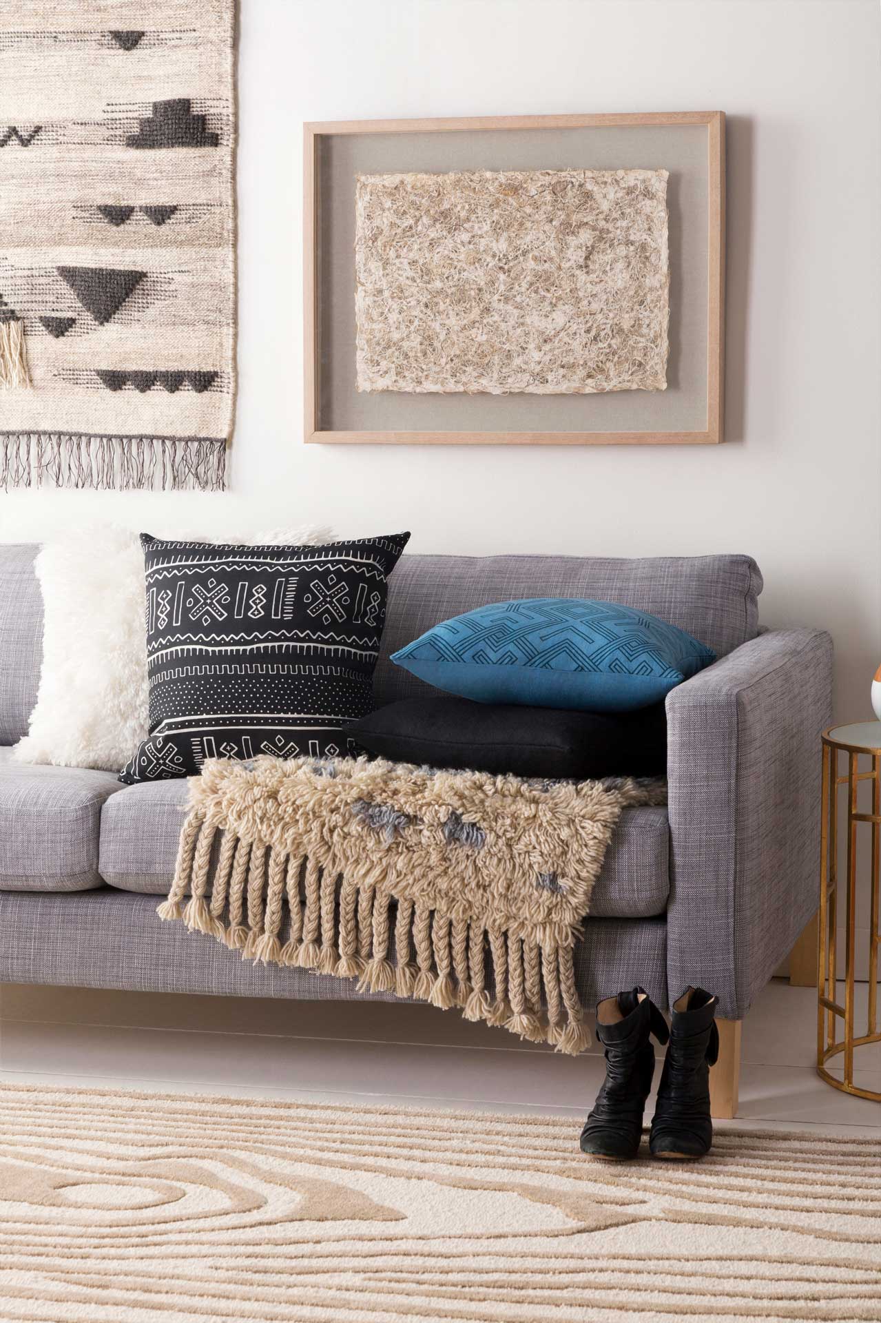 Ethan Pillow Black/Ivory - Image 4