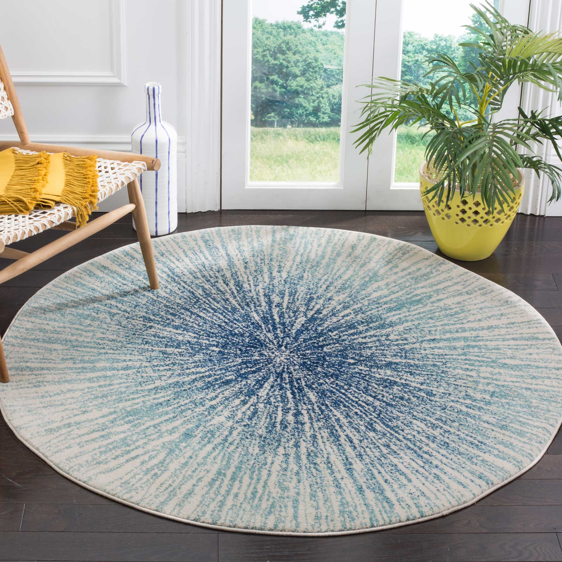 Evoke Burst Royal/Ivory Round Rug - Image 3