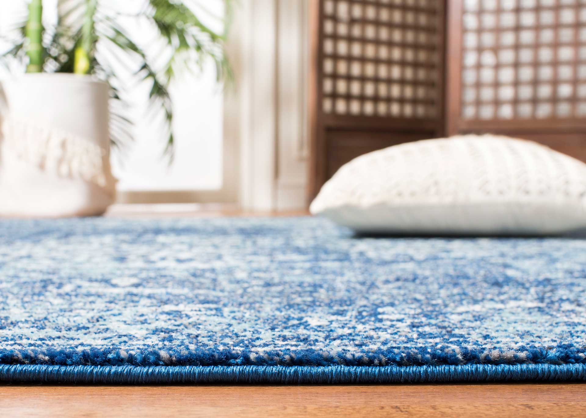 Evoke Oriental Navy/Ivory Area Rug - Image 9