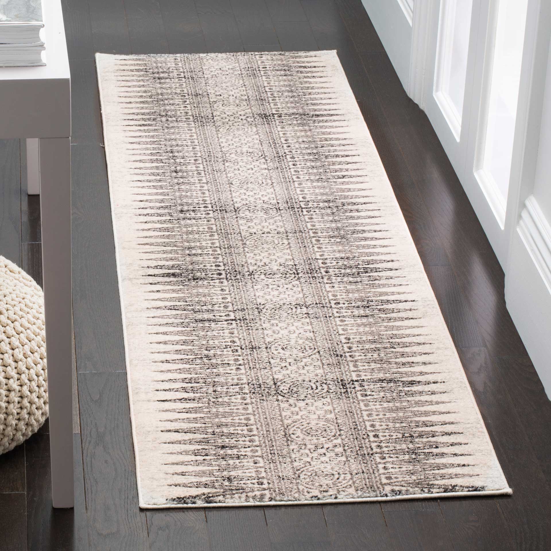 Evoke Tribal Ivory/Gray Runner Rug - Image 2