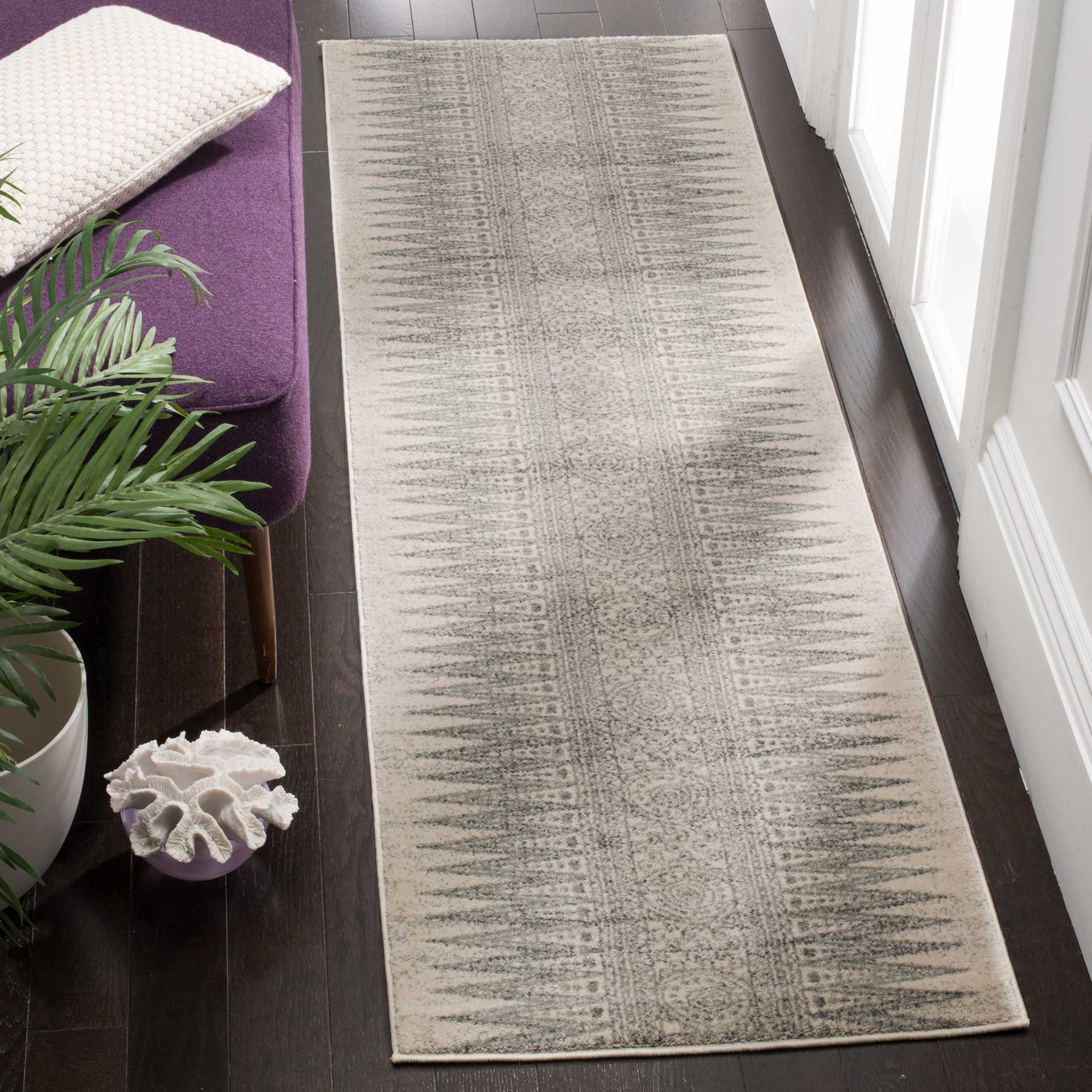 Evoke Tribal Ivory/Silver Runner Rug - Image 2