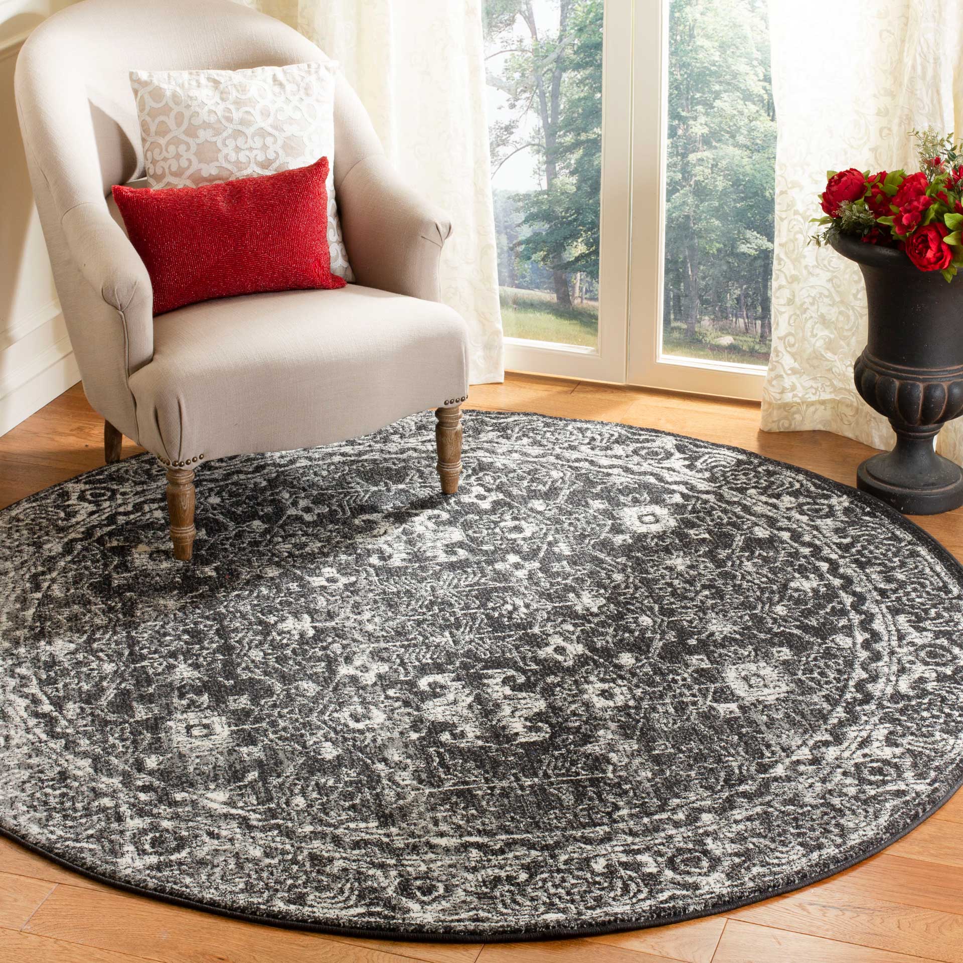 Evoke Vintage Charcoal/Ivory Round Rug - Image 3