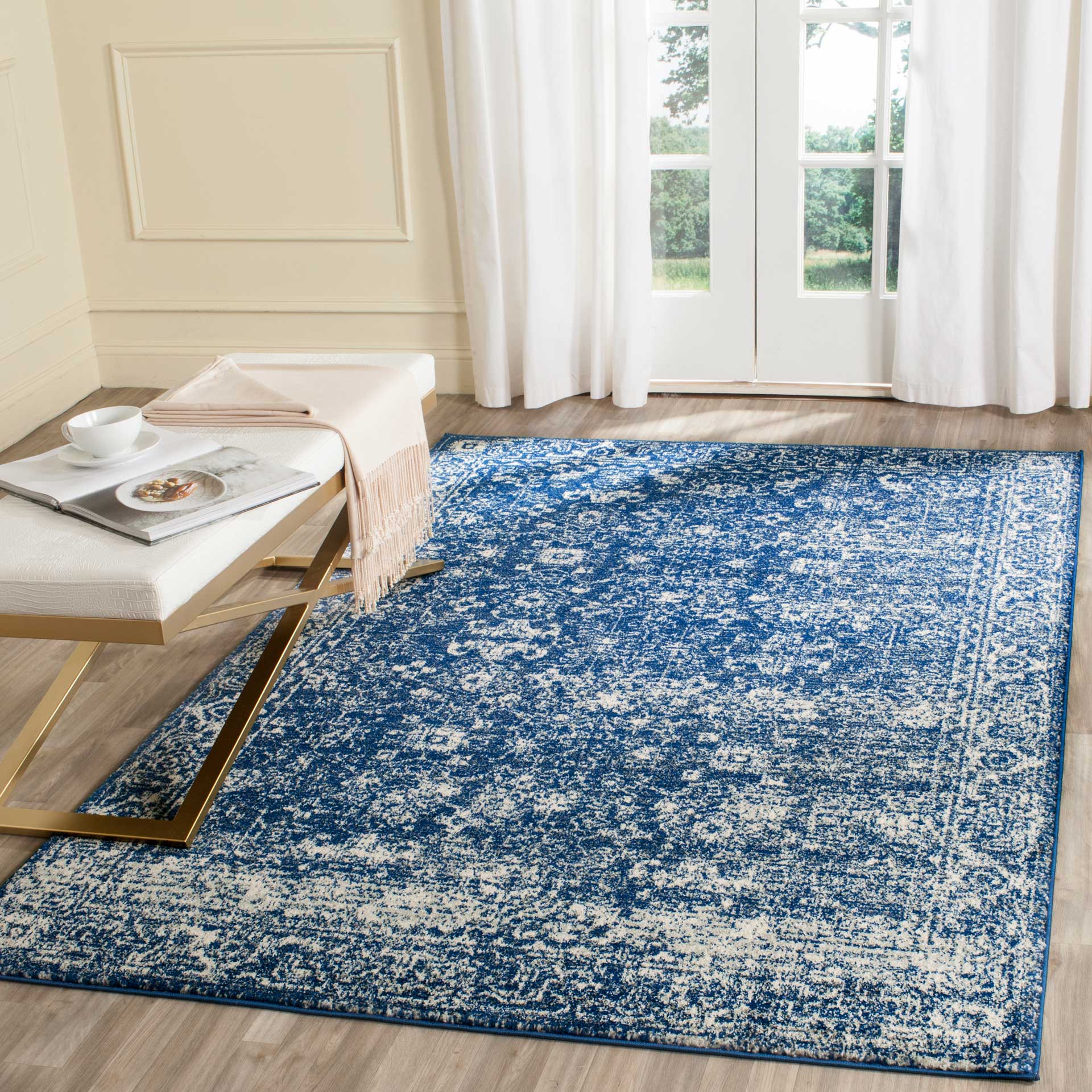 Evoke Vintage Navy/Ivory Area Rug - Image 10