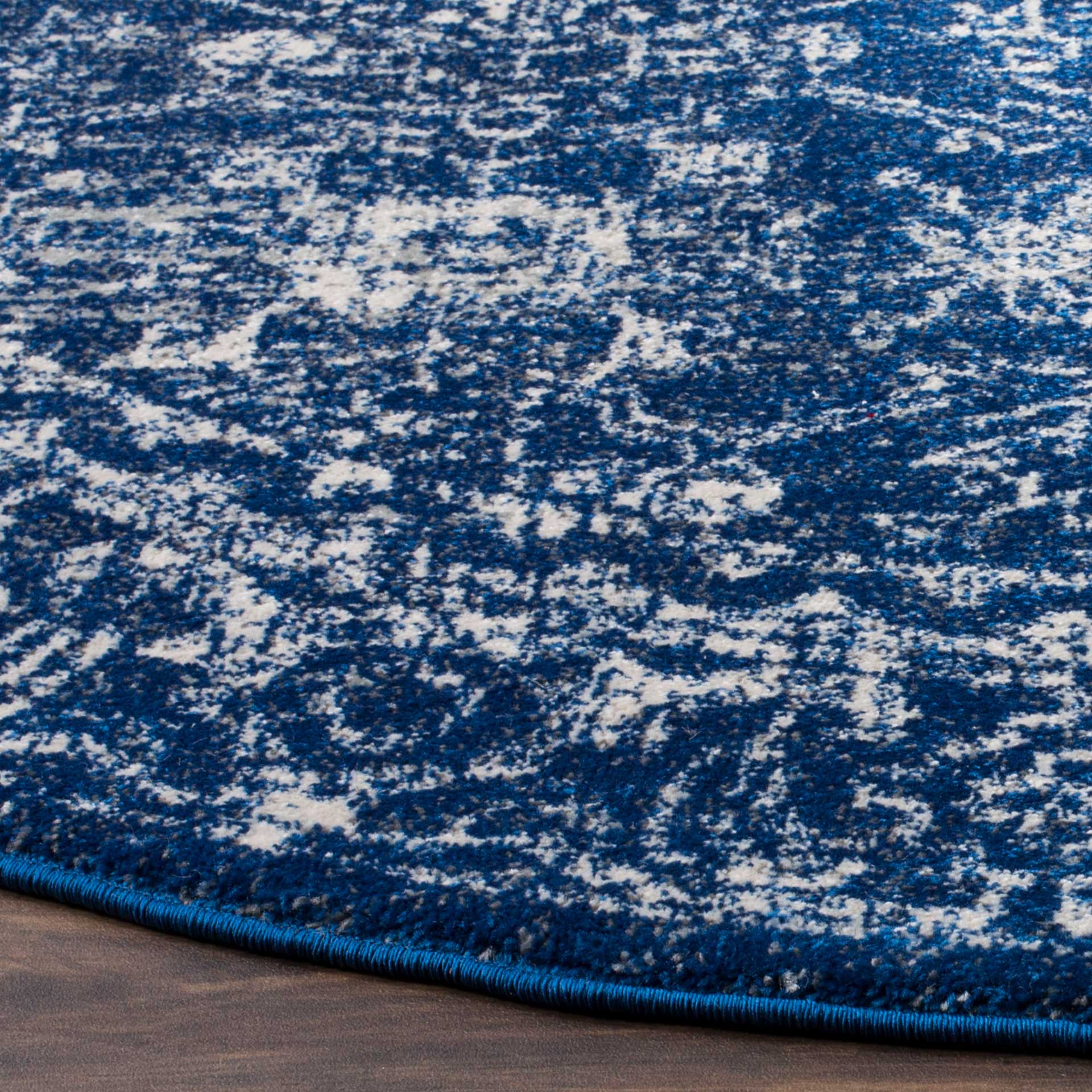 Evoke Vintage Navy/Ivory Round Rug - Image 2