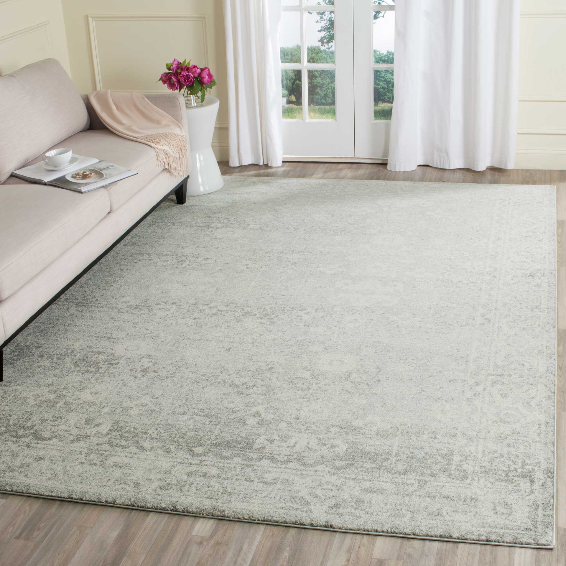 Evoke Vintage Silver/Ivory Area Rug - Image 9