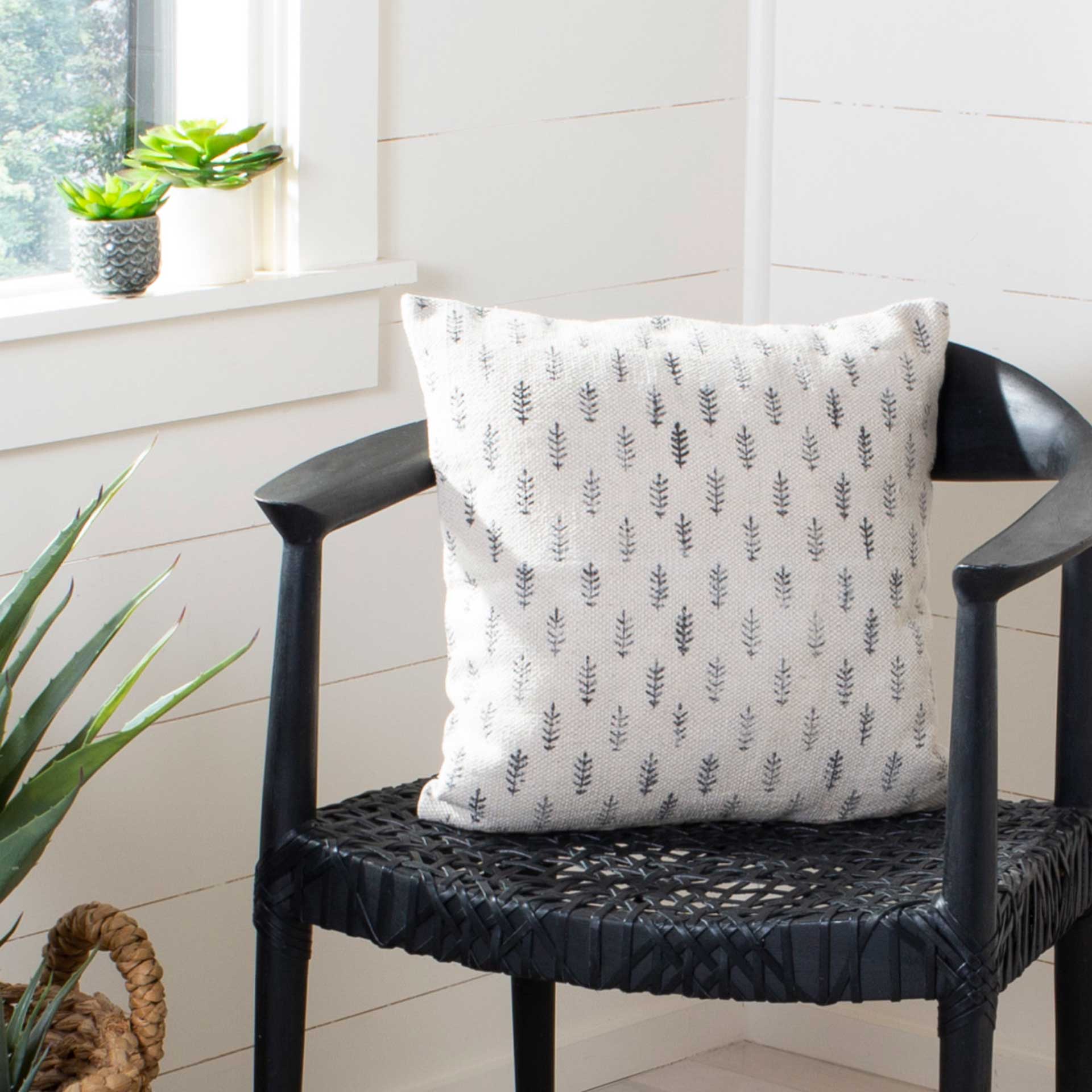 Fairground Pillow Black/White - Image 3