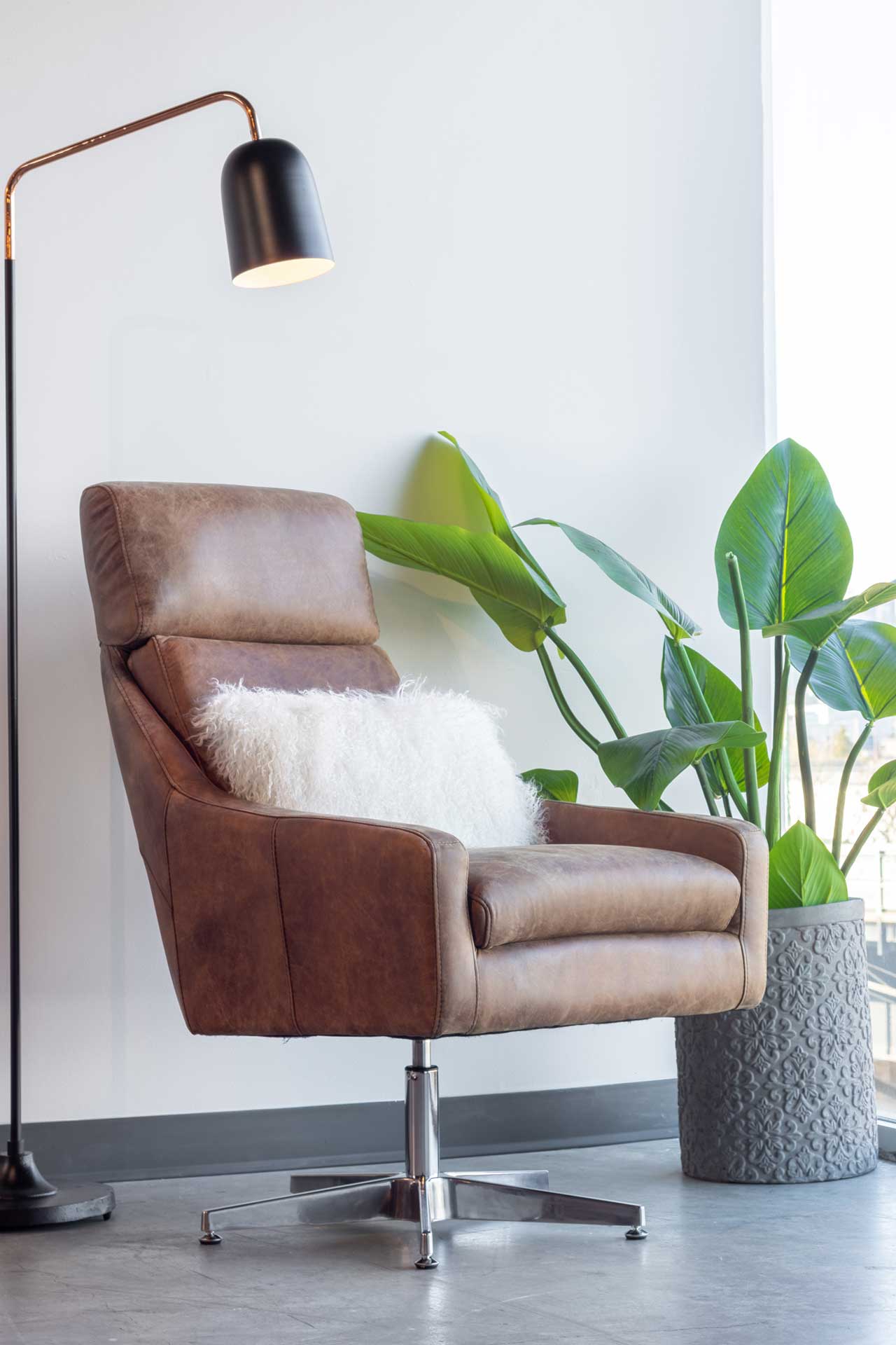 Fisk Floor Lamp - Image 7