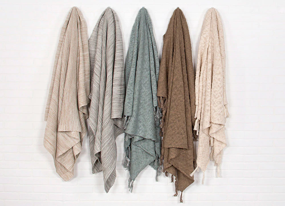 Gem Candied Ginger/Lily White Throw - Image 4